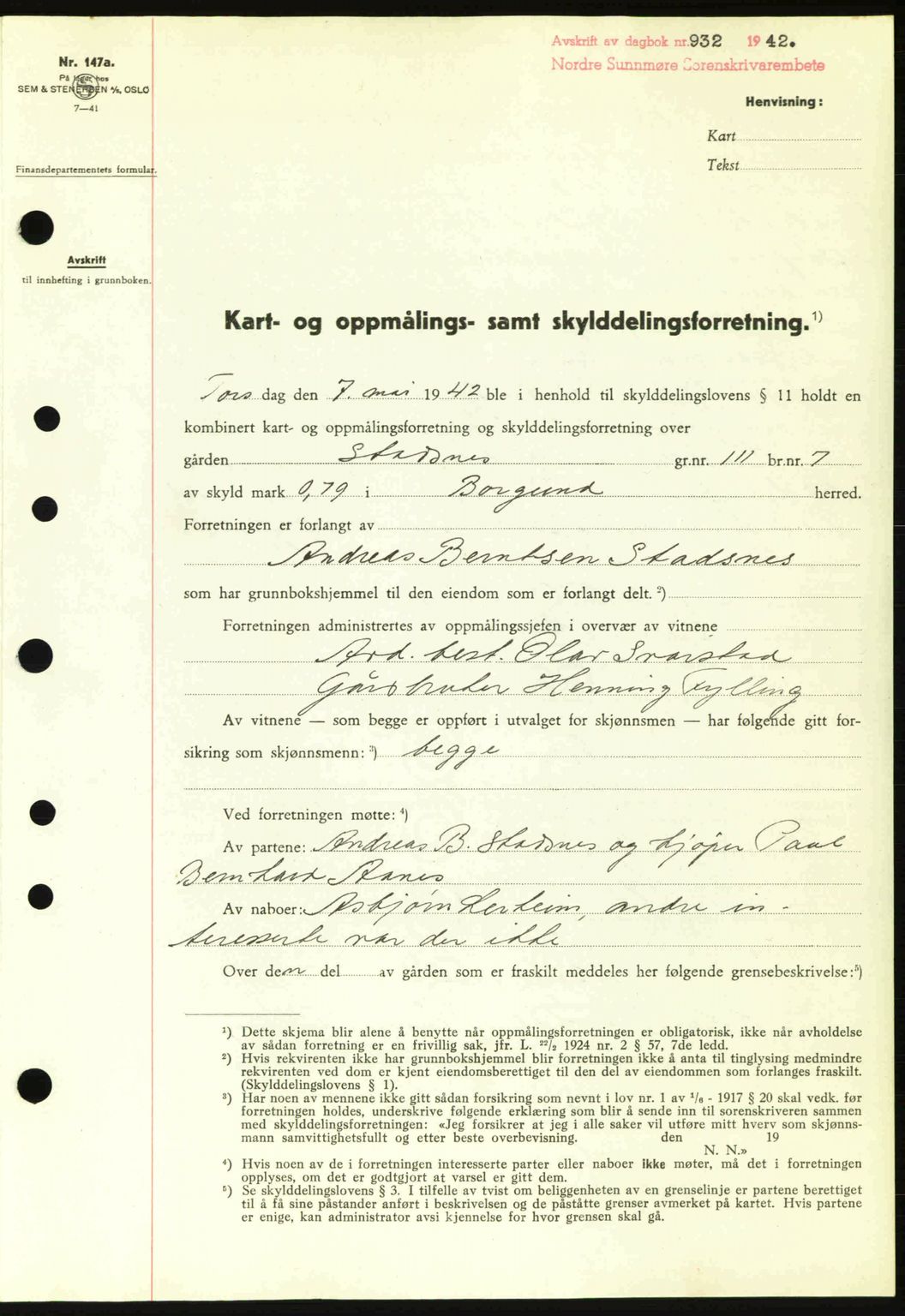 Nordre Sunnmøre sorenskriveri, SAT/A-0006/1/2/2C/2Ca: Pantebok nr. A13, 1942-1942, Dagboknr: 932/1942