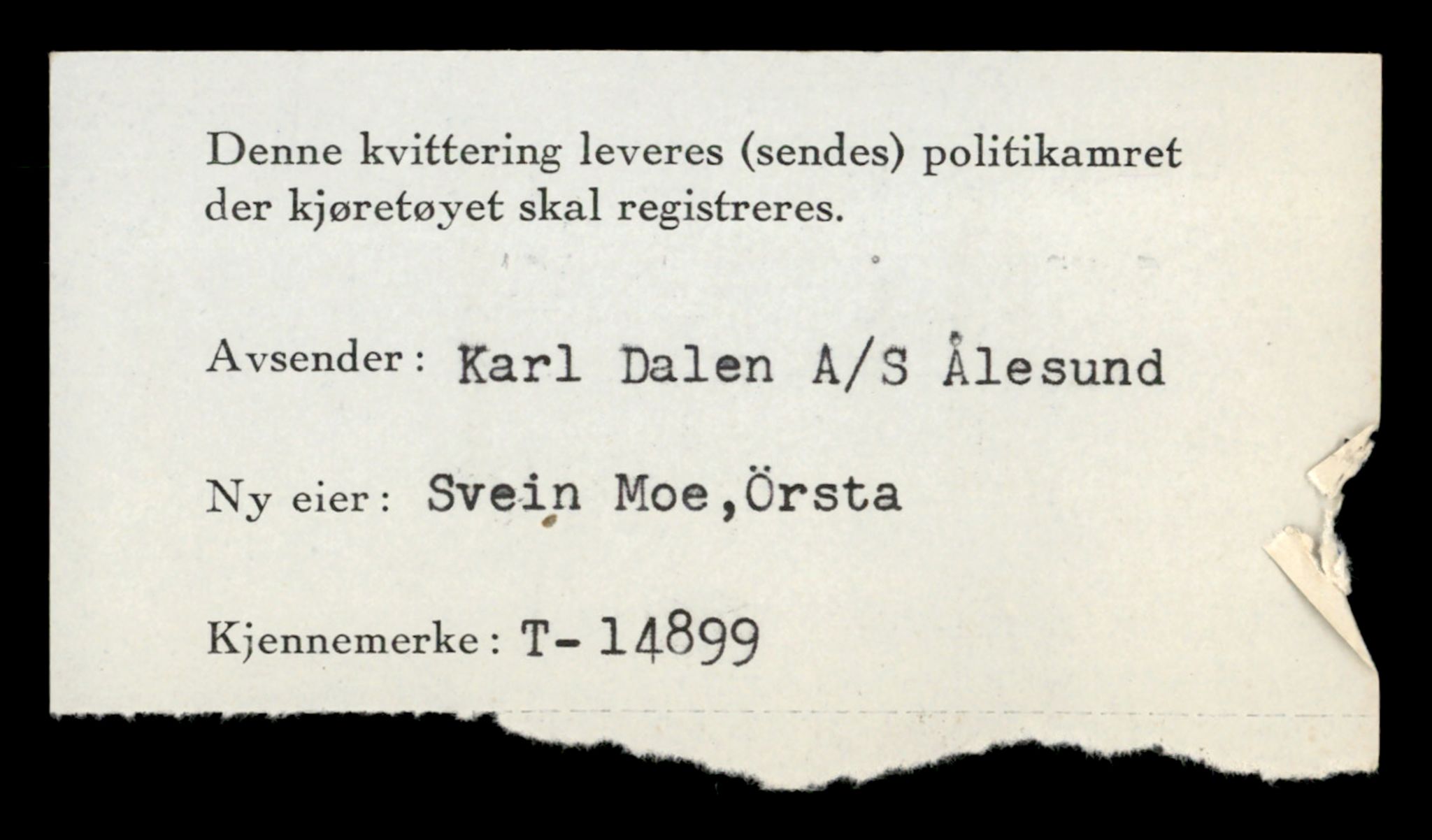 Møre og Romsdal vegkontor - Ålesund trafikkstasjon, AV/SAT-A-4099/F/Fe/L0049: Registreringskort for kjøretøy T 14864 - T 18613, 1927-1998, s. 832