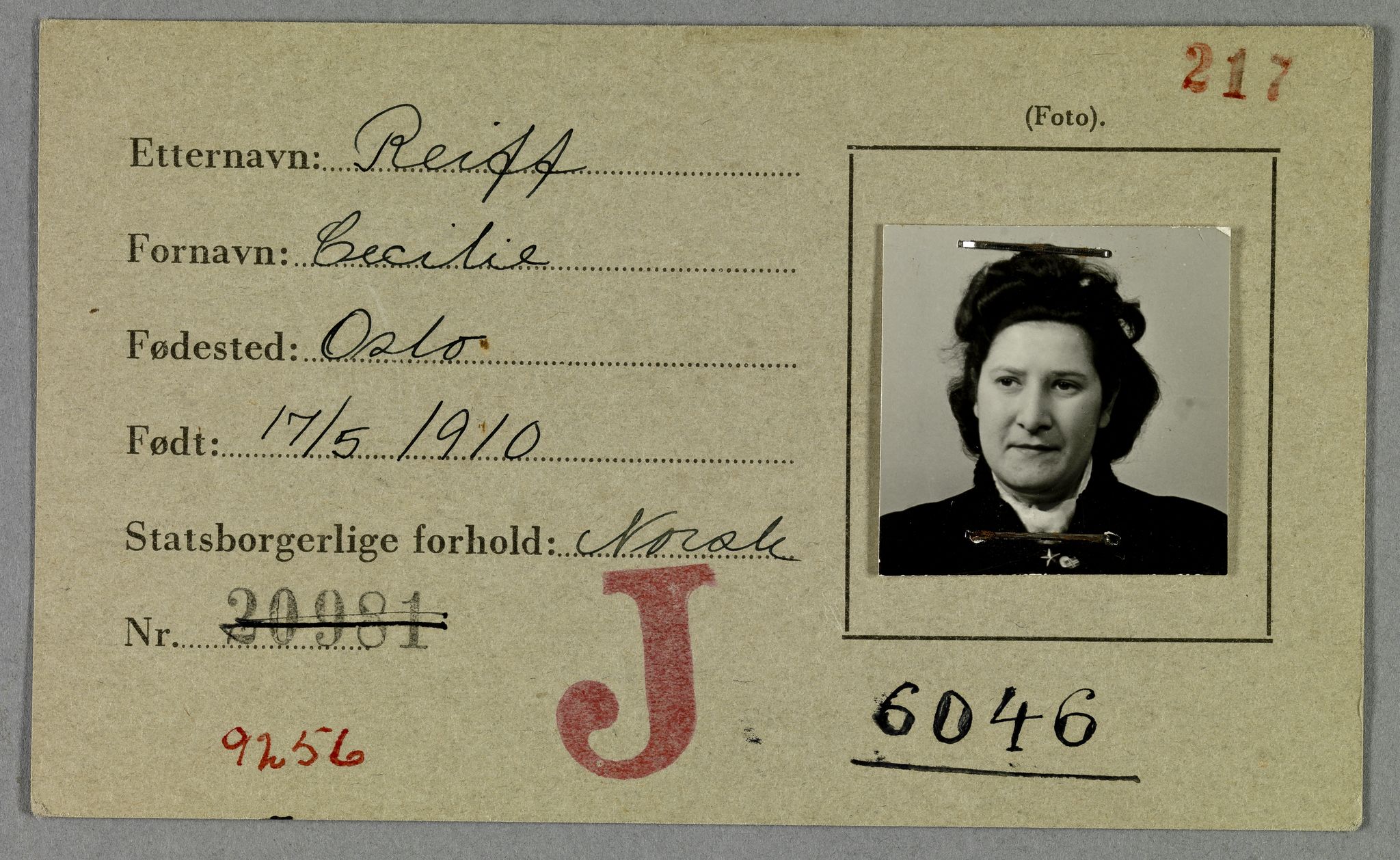 Sosialdepartementet, Våre Falne, RA/S-1708/E/Ee/L0021A: Fotografier av jøder på legitimasjonskort (1941-42), 1941-1942, s. 285