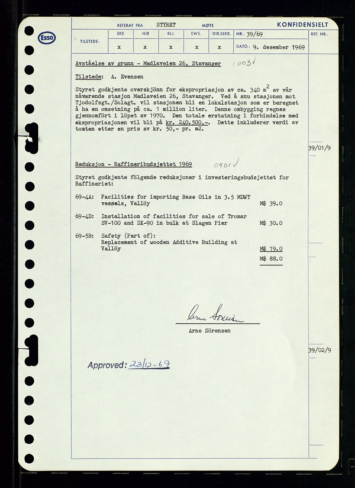 Pa 0982 - Esso Norge A/S, AV/SAST-A-100448/A/Aa/L0003/0001: Den administrerende direksjon Board minutes (styrereferater) og Bedriftforsamlingsprotokoll / Den administrerende direksjon Board minutes (styrereferater), 1969, s. 44