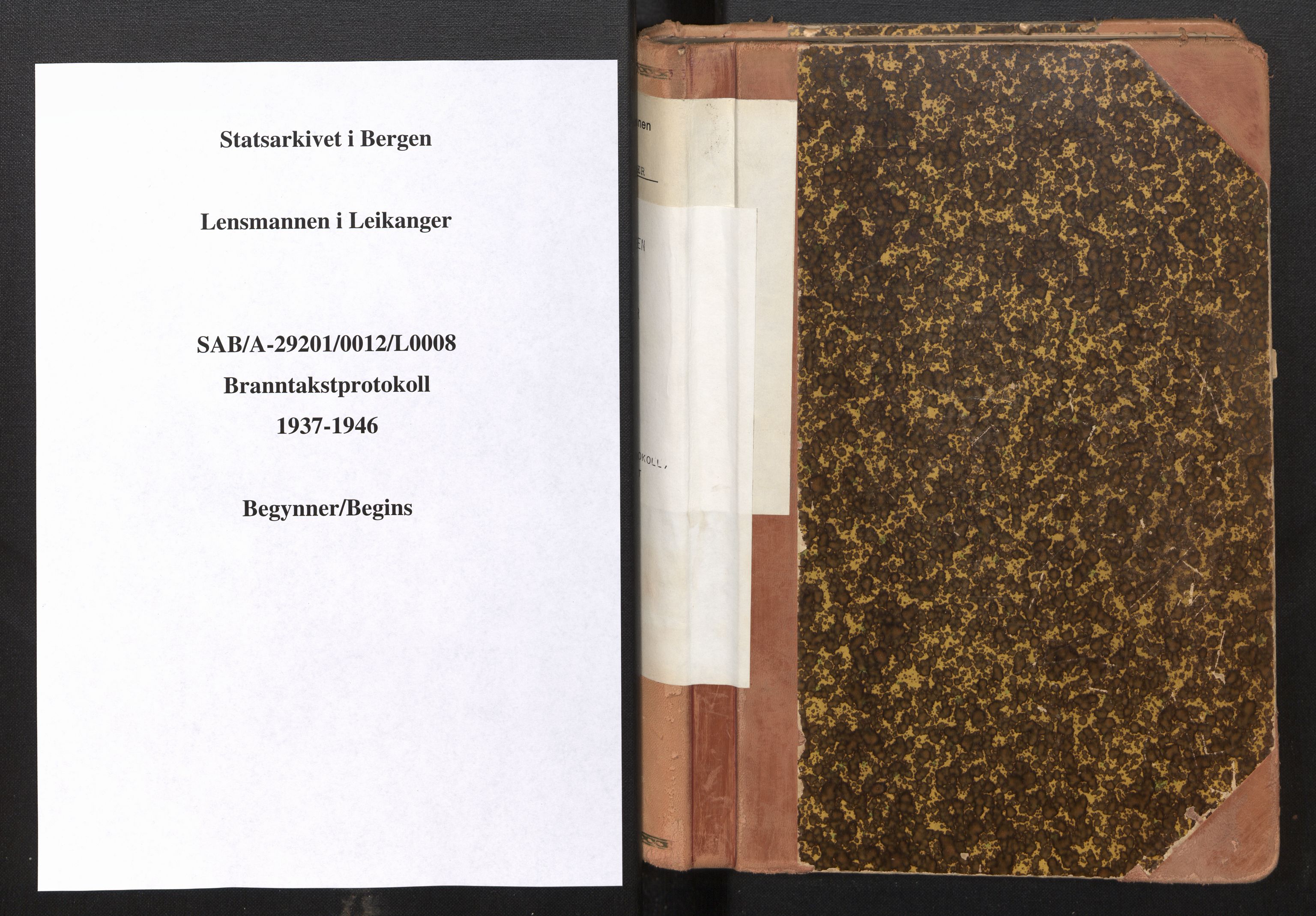 Lensmannen i Leikanger, AV/SAB-A-29201/0012/L0008: Branntakstprotokoll, skjematakst, 1937-1946