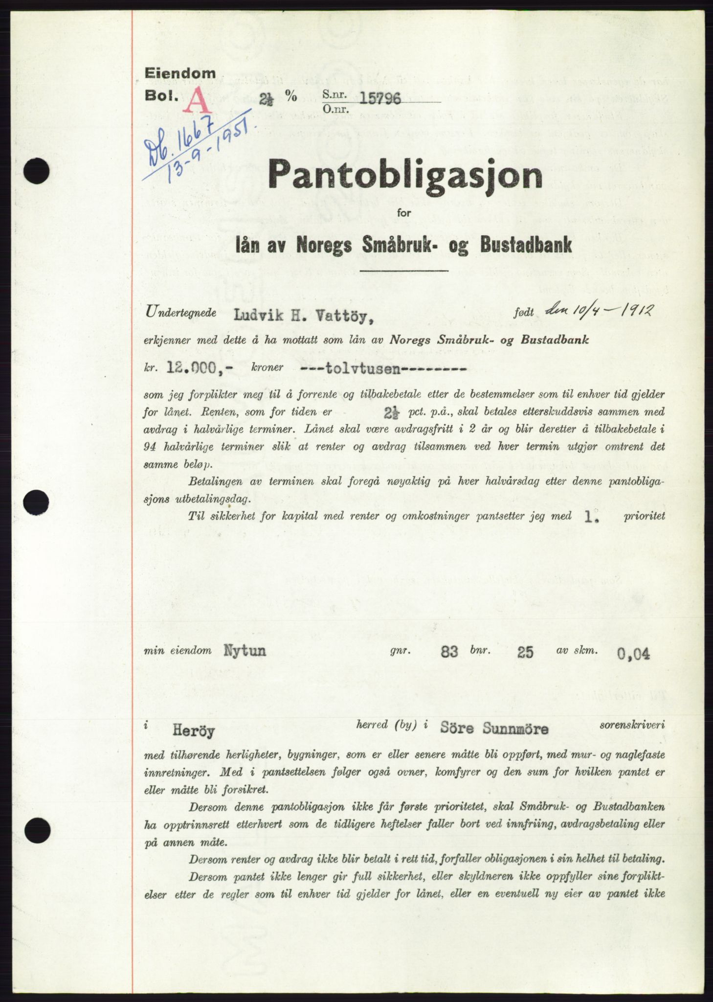Søre Sunnmøre sorenskriveri, SAT/A-4122/1/2/2C/L0120: Pantebok nr. 8B, 1951-1951, Dagboknr: 1667/1951