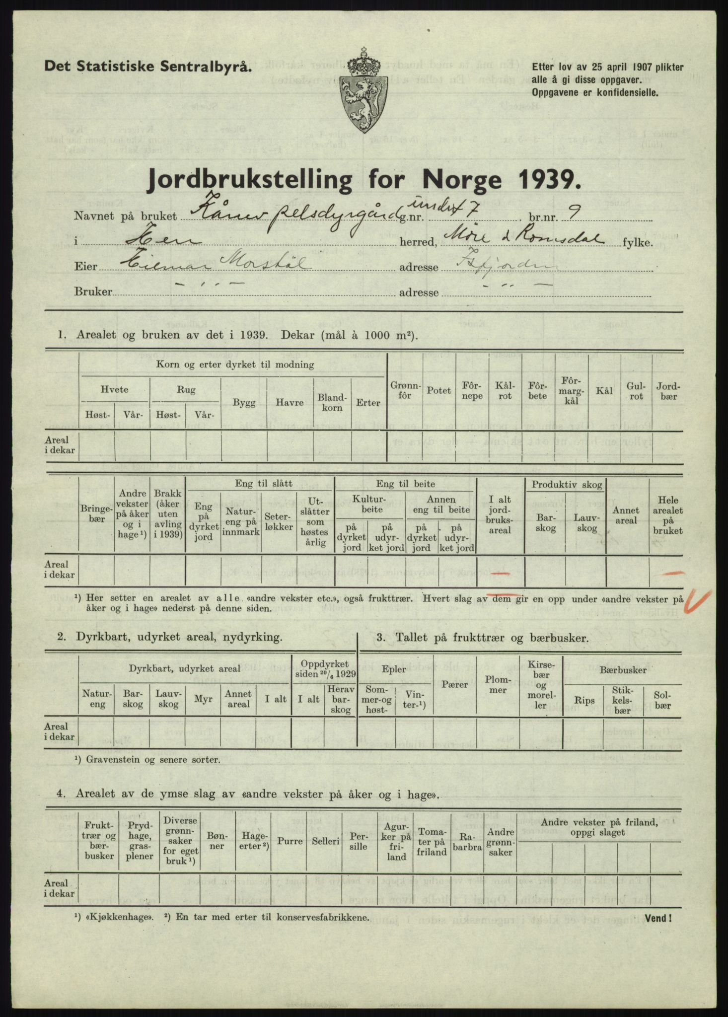 Statistisk sentralbyrå, Næringsøkonomiske emner, Jordbruk, skogbruk, jakt, fiske og fangst, AV/RA-S-2234/G/Gb/L0251: Møre og Romsdal: Voll, Eid, Grytten og Hen, 1939, s. 925