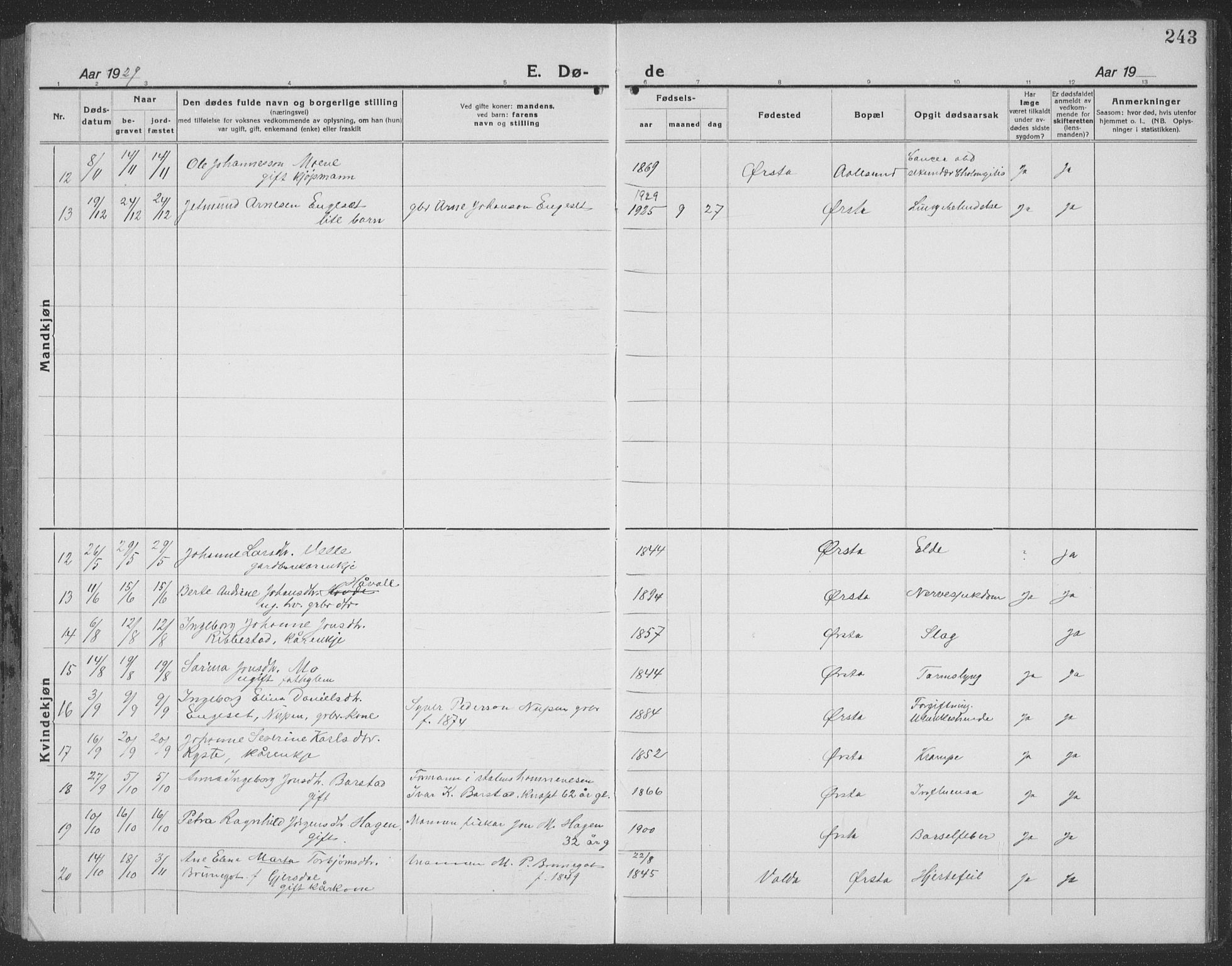 Ministerialprotokoller, klokkerbøker og fødselsregistre - Møre og Romsdal, SAT/A-1454/513/L0191: Klokkerbok nr. 513C05, 1920-1941, s. 243