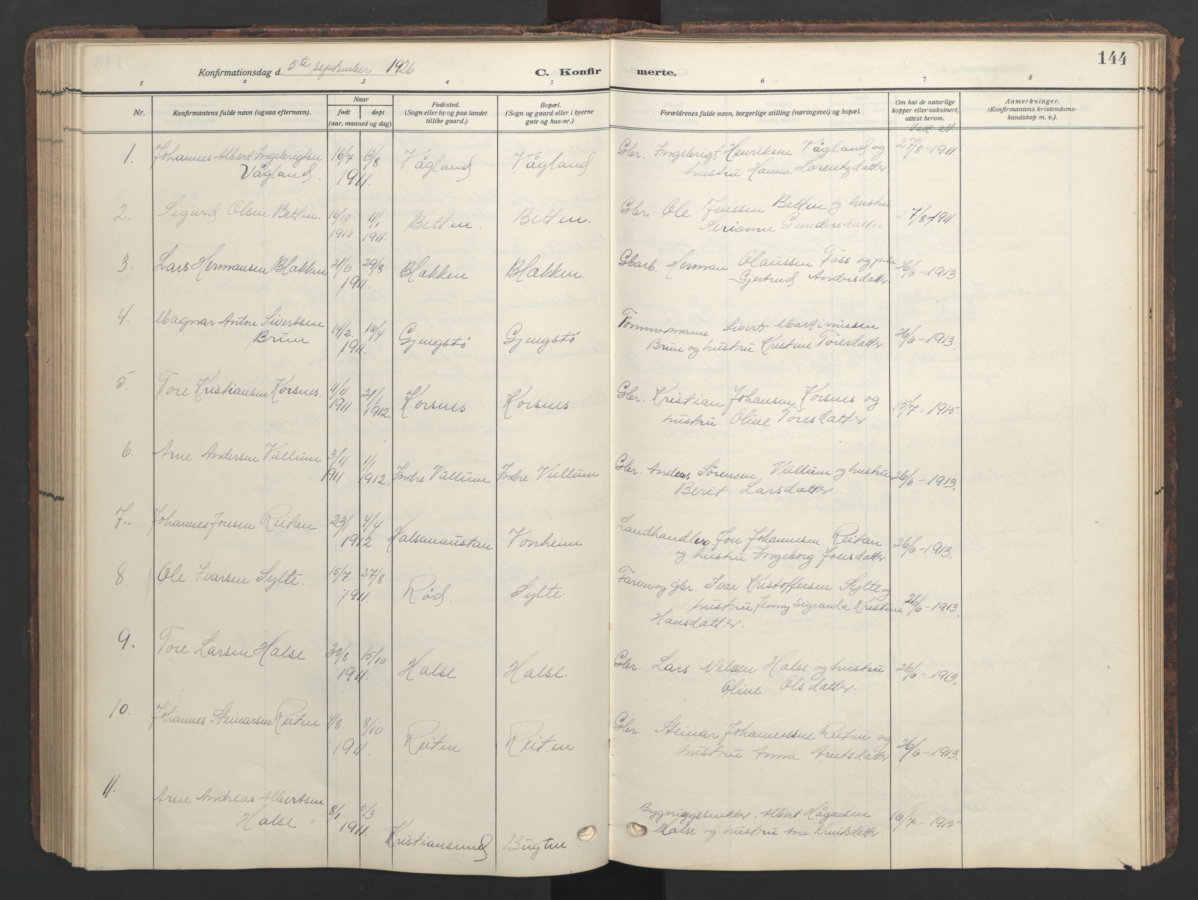 Ministerialprotokoller, klokkerbøker og fødselsregistre - Møre og Romsdal, AV/SAT-A-1454/576/L0891: Klokkerbok nr. 576C02, 1909-1946, s. 144