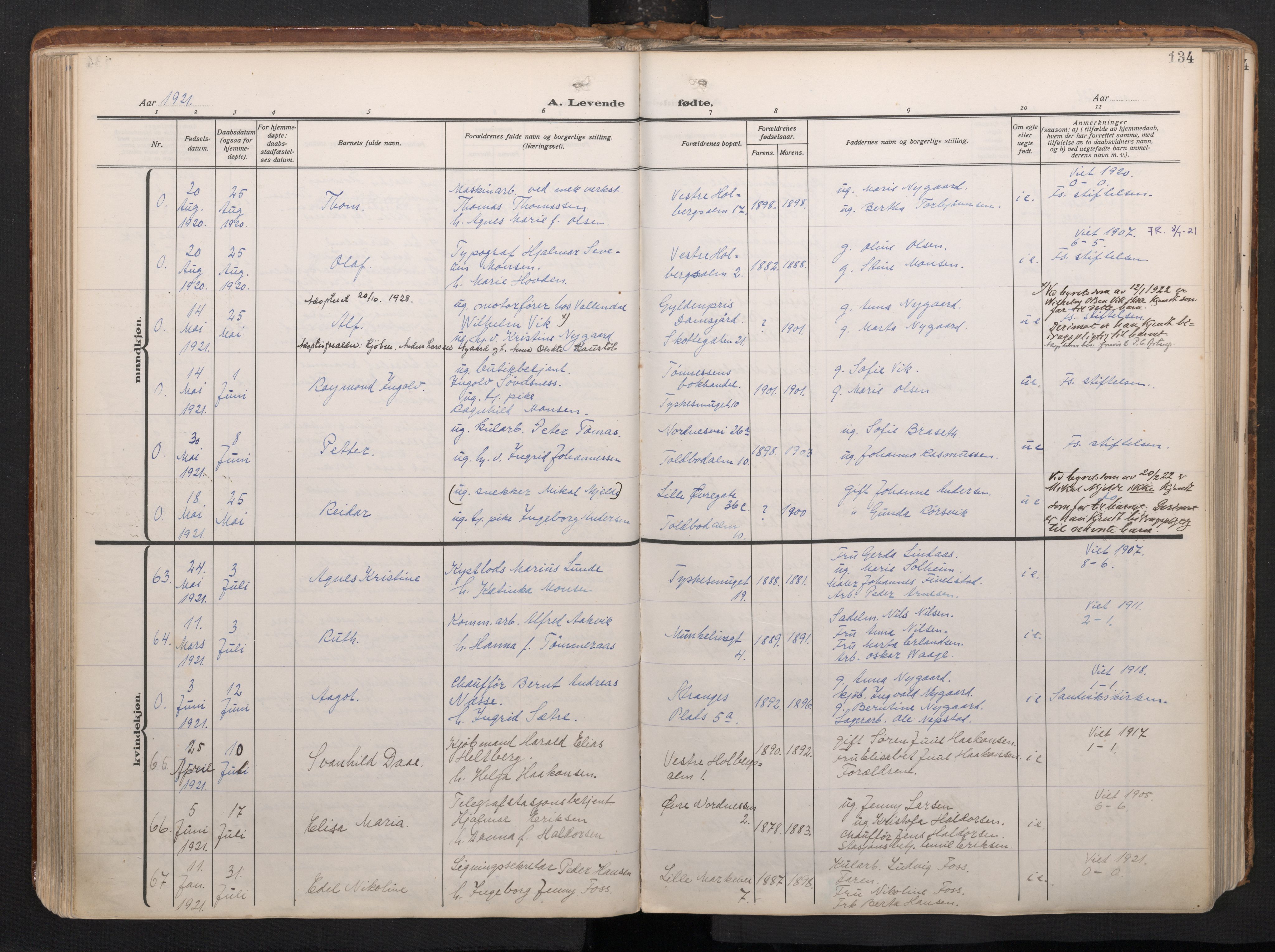 Nykirken Sokneprestembete, AV/SAB-A-77101/H/Haa/L0020: Ministerialbok nr. B 8, 1916-1933, s. 133b-134a