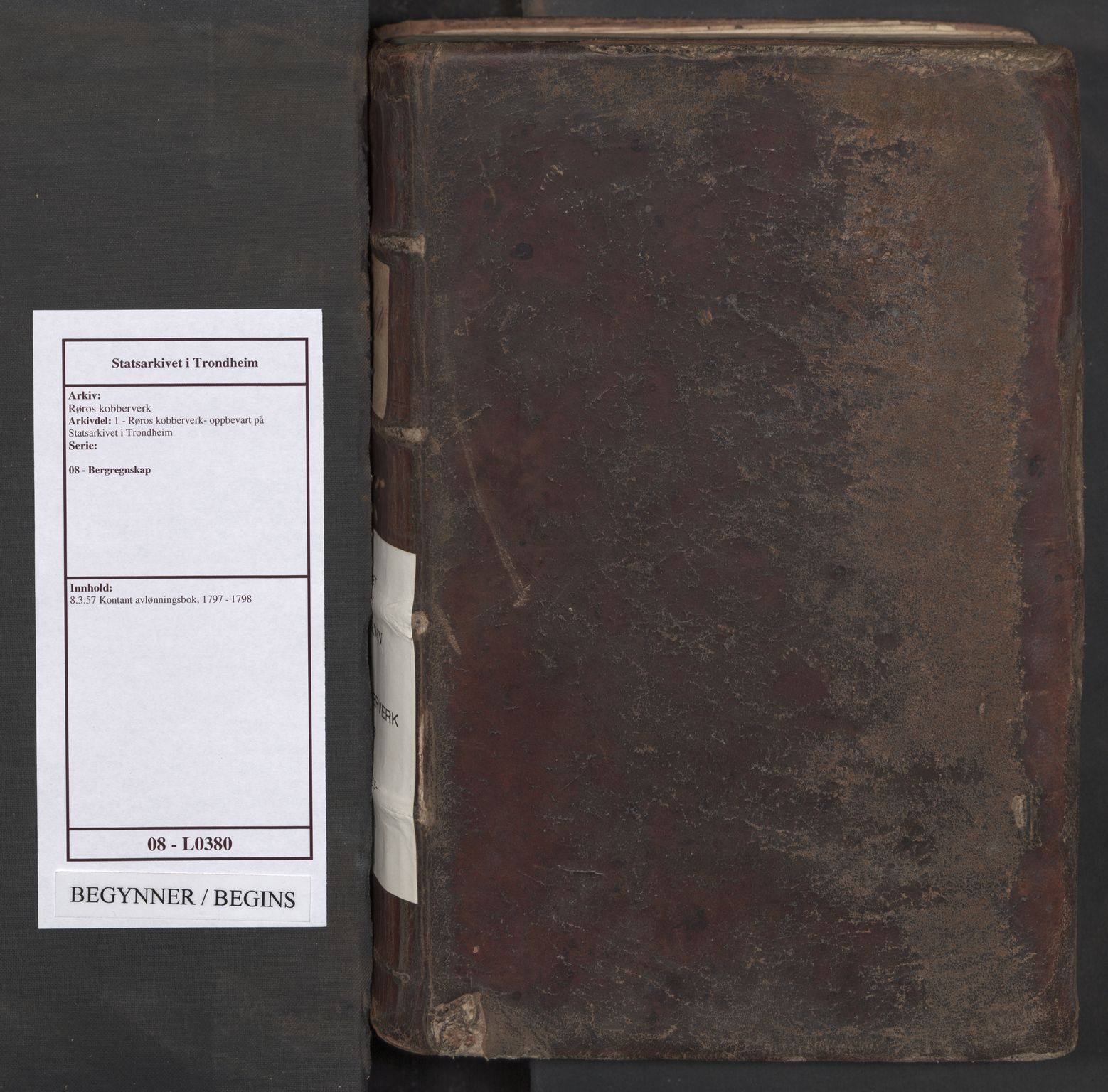 Røros kobberverk, SAT/PA-0211/1/08/L0380: 8.3.57 Kontant avlønningsbok, 1797-1798