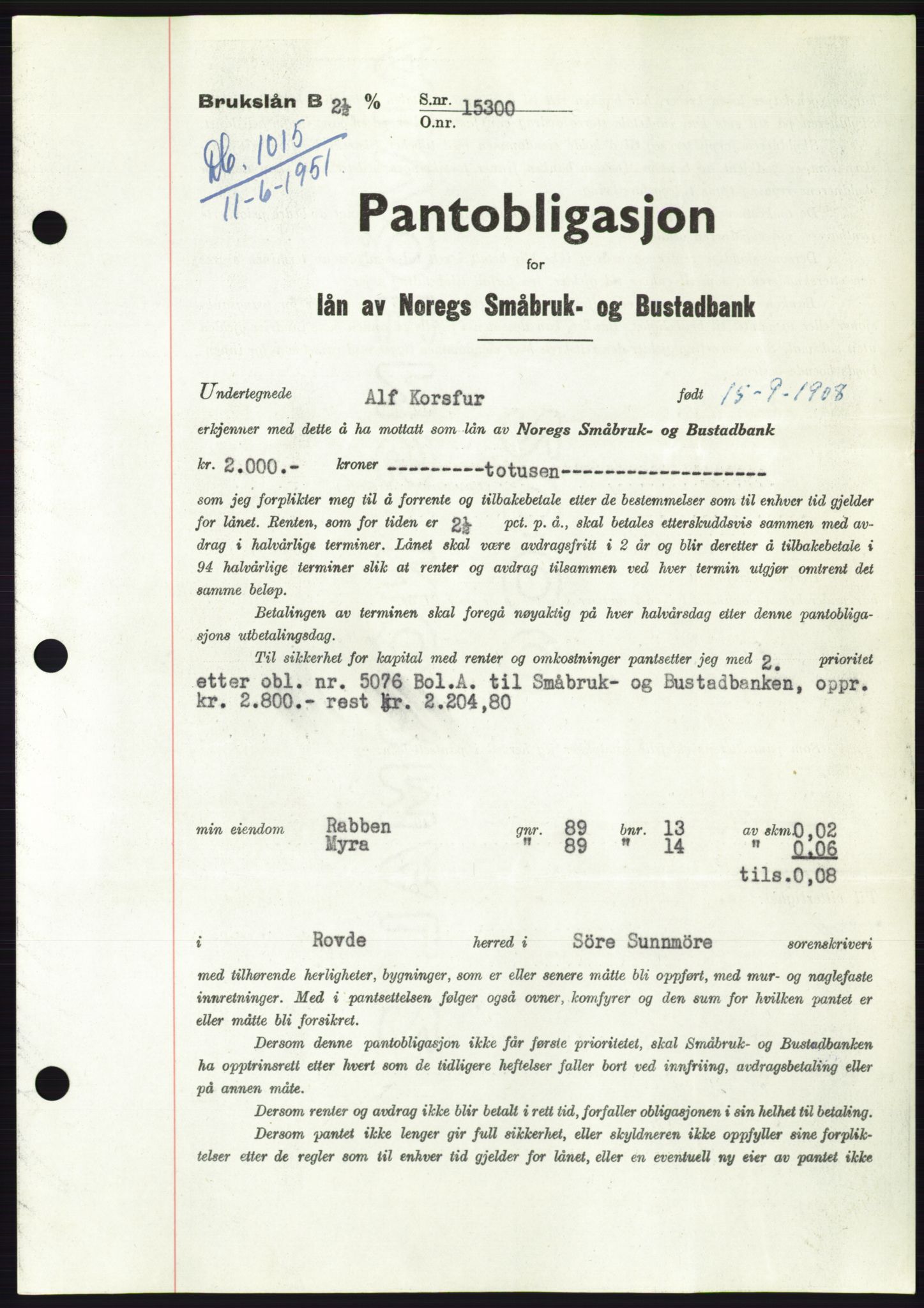 Søre Sunnmøre sorenskriveri, SAT/A-4122/1/2/2C/L0120: Pantebok nr. 8B, 1951-1951, Dagboknr: 1015/1951
