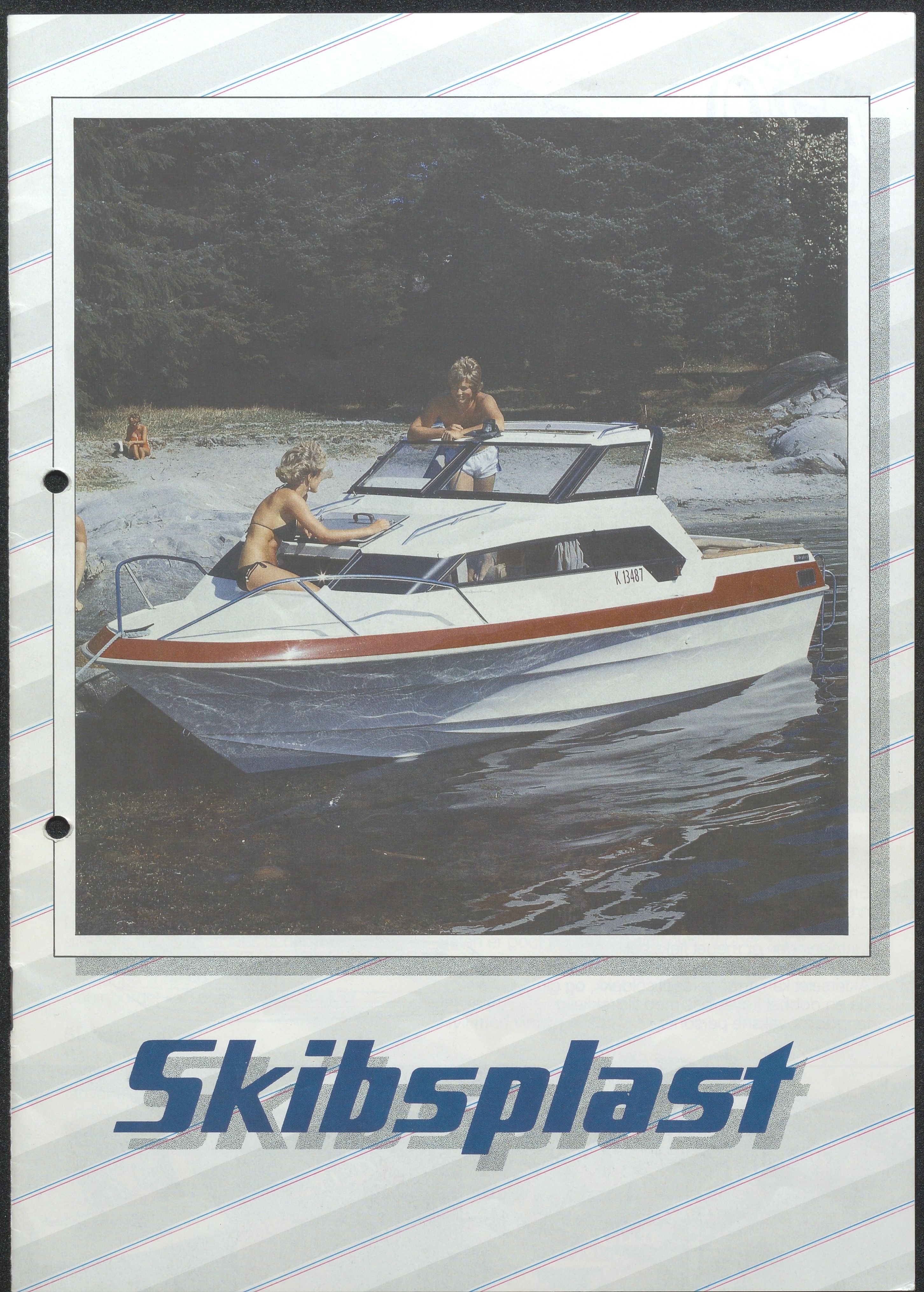 Skibsplast, AAKS/PA-2968/01/X/X01/L0001/0019: Brosjyrer / Skibsplast 670 (1981-1986). Skibsplast 600 (1984-1992). Skibsplast 550 (1984-1991). Skibsplast 490 HT/VS (HT:1982-2000, VS:1983-1995). Skibsplast 460 (1986-1993). Sportmaster 15' VS (1971-1987). Sportsmann 14' (1971-1989)., 1971-1995
