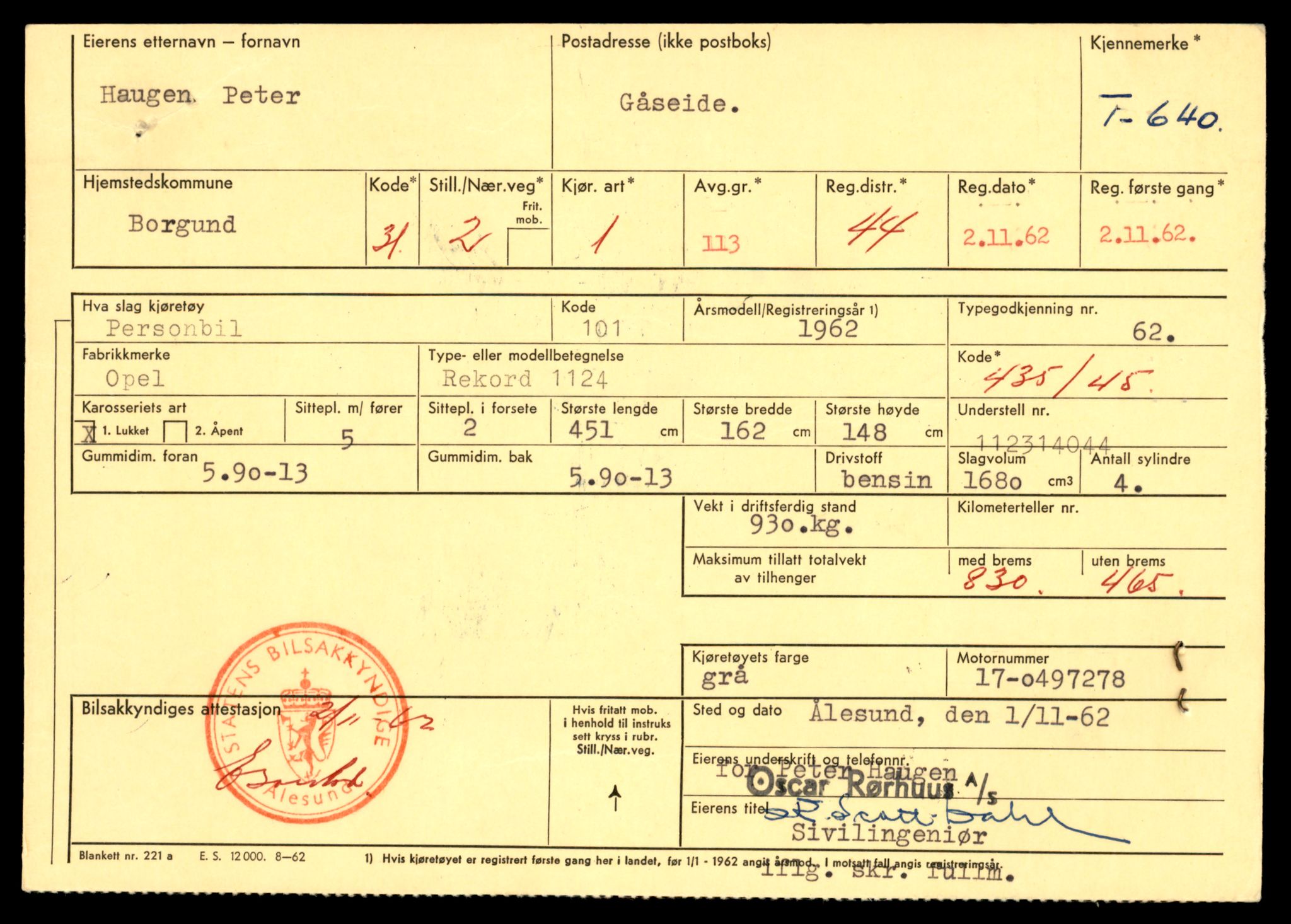 Møre og Romsdal vegkontor - Ålesund trafikkstasjon, AV/SAT-A-4099/F/Fe/L0006: Registreringskort for kjøretøy T 547 - T 650, 1927-1998, s. 2803