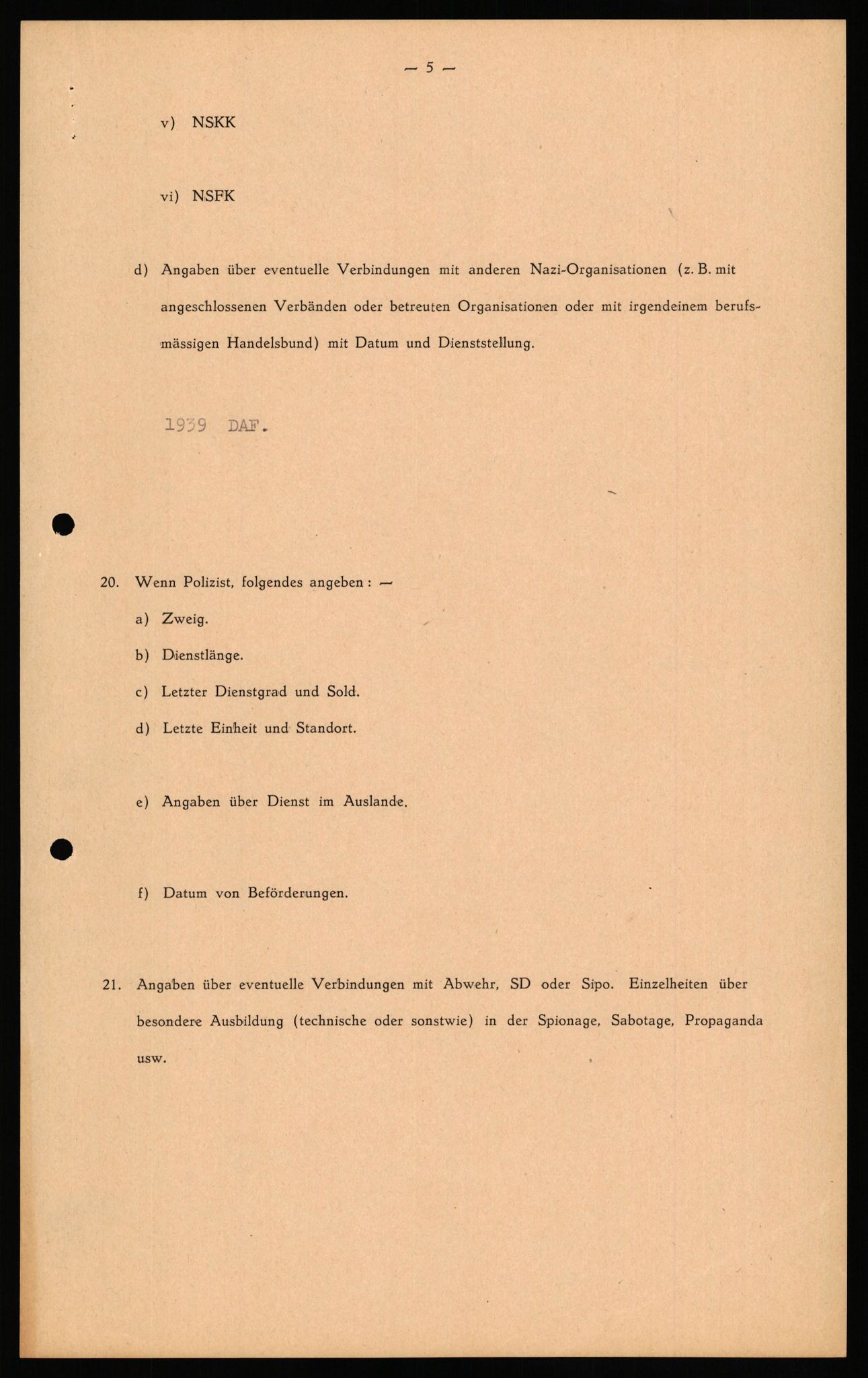 Forsvaret, Forsvarets overkommando II, RA/RAFA-3915/D/Db/L0040: CI Questionaires. Tyske okkupasjonsstyrker i Norge. Østerrikere., 1945-1946, s. 299