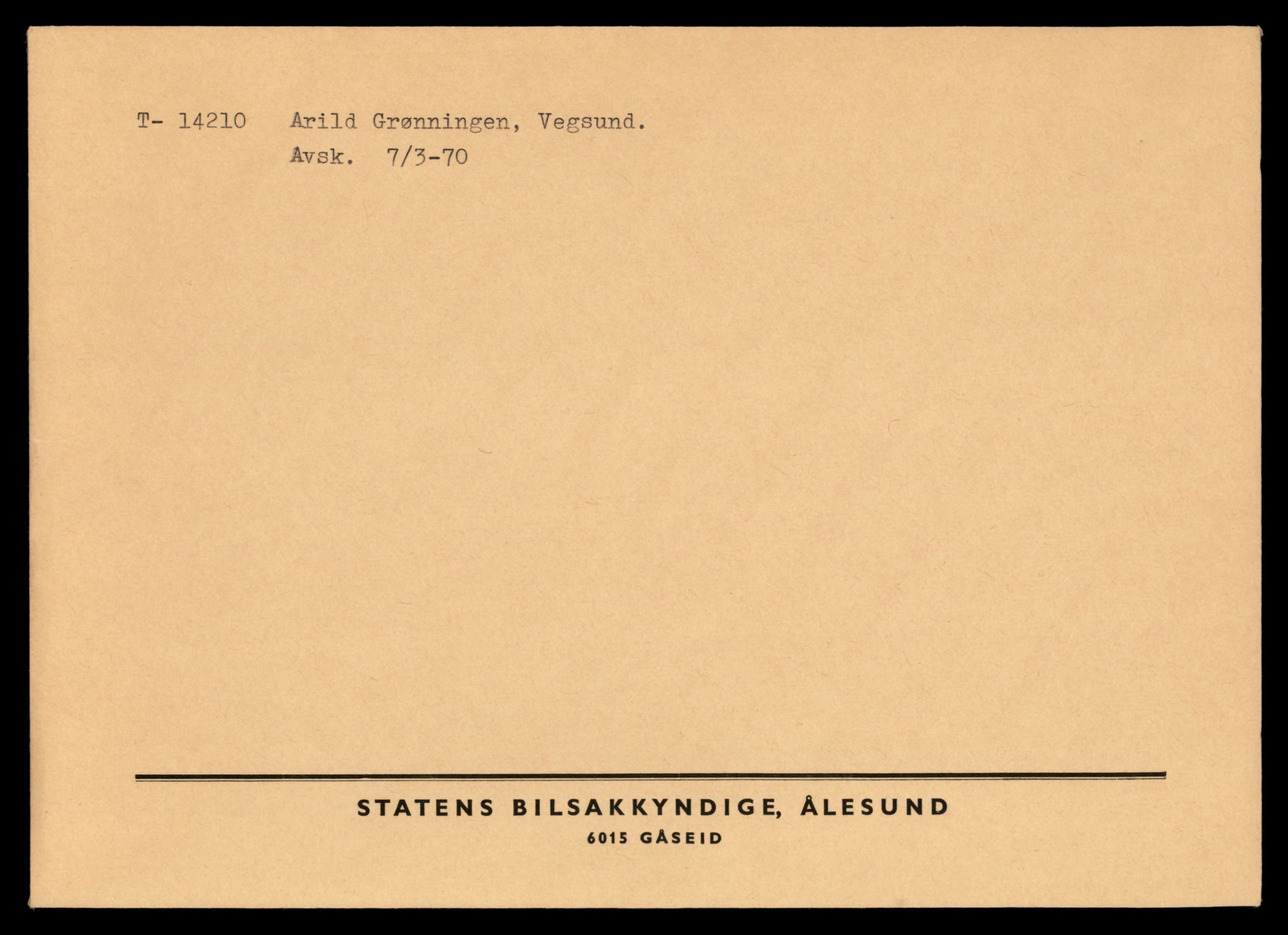 Møre og Romsdal vegkontor - Ålesund trafikkstasjon, AV/SAT-A-4099/F/Fe/L0044: Registreringskort for kjøretøy T 14205 - T 14319, 1927-1998, s. 205