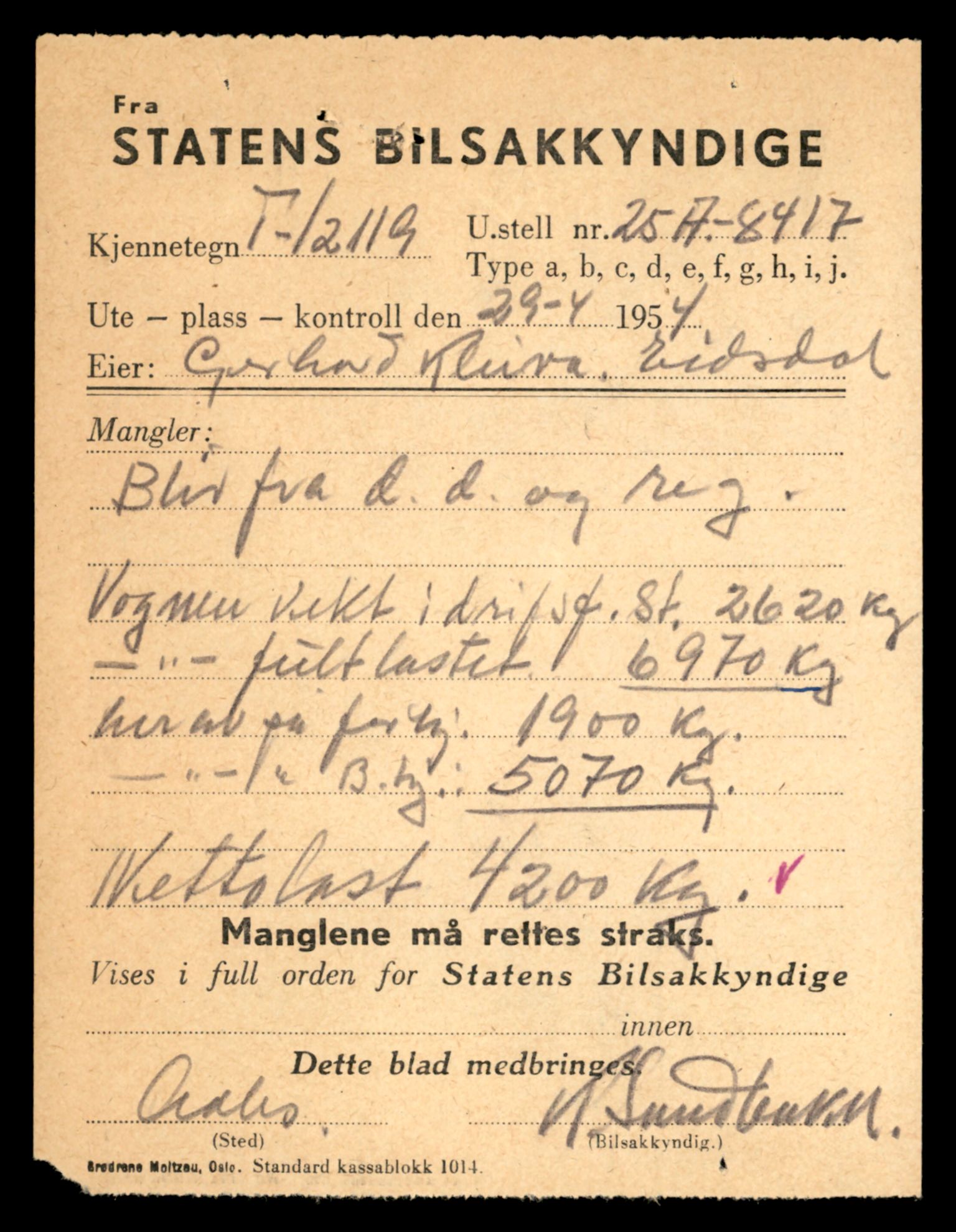 Møre og Romsdal vegkontor - Ålesund trafikkstasjon, AV/SAT-A-4099/F/Fe/L0032: Registreringskort for kjøretøy T 11997 - T 12149, 1927-1998, s. 371