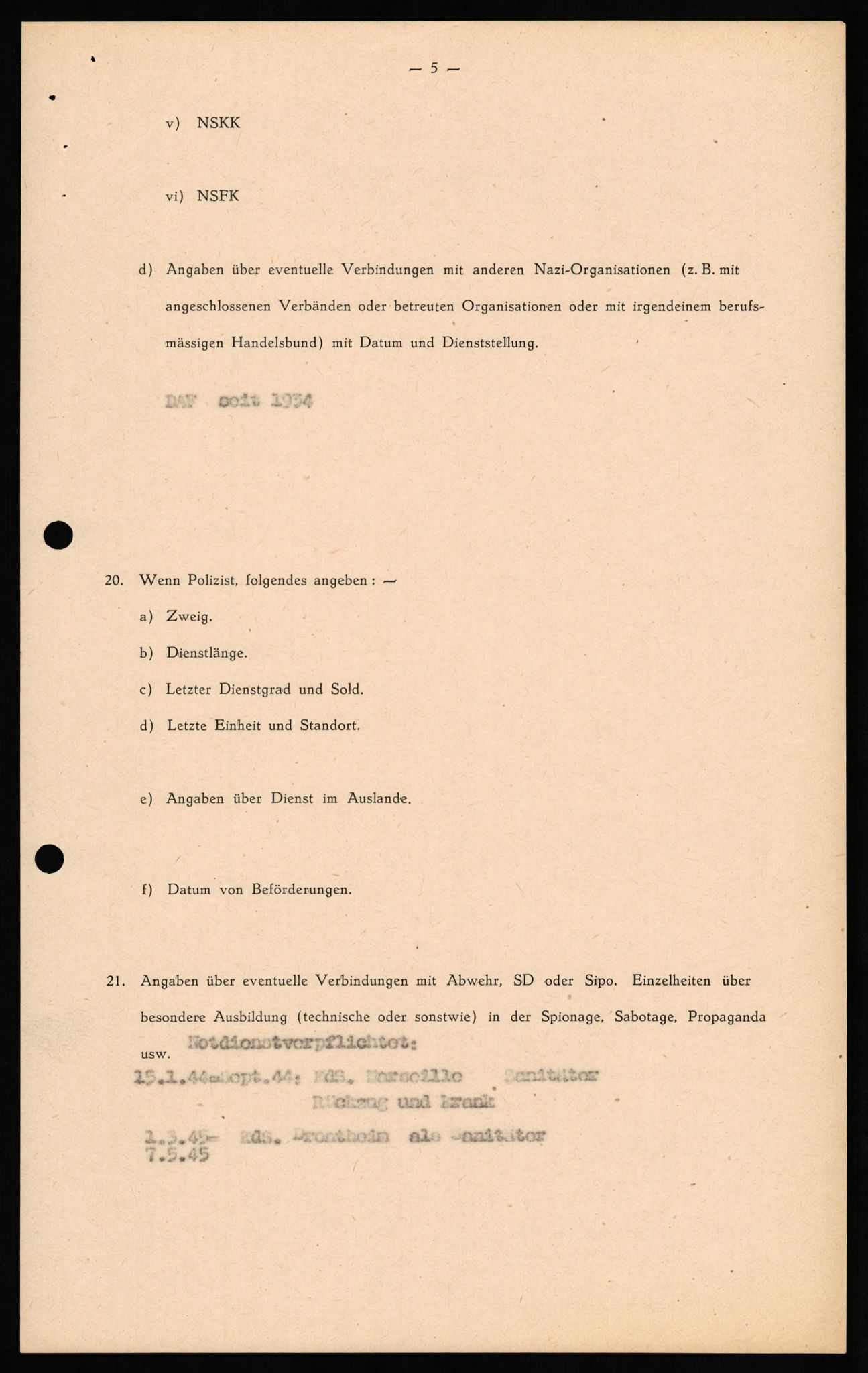 Forsvaret, Forsvarets overkommando II, AV/RA-RAFA-3915/D/Db/L0030: CI Questionaires. Tyske okkupasjonsstyrker i Norge. Tyskere., 1945-1946, s. 444