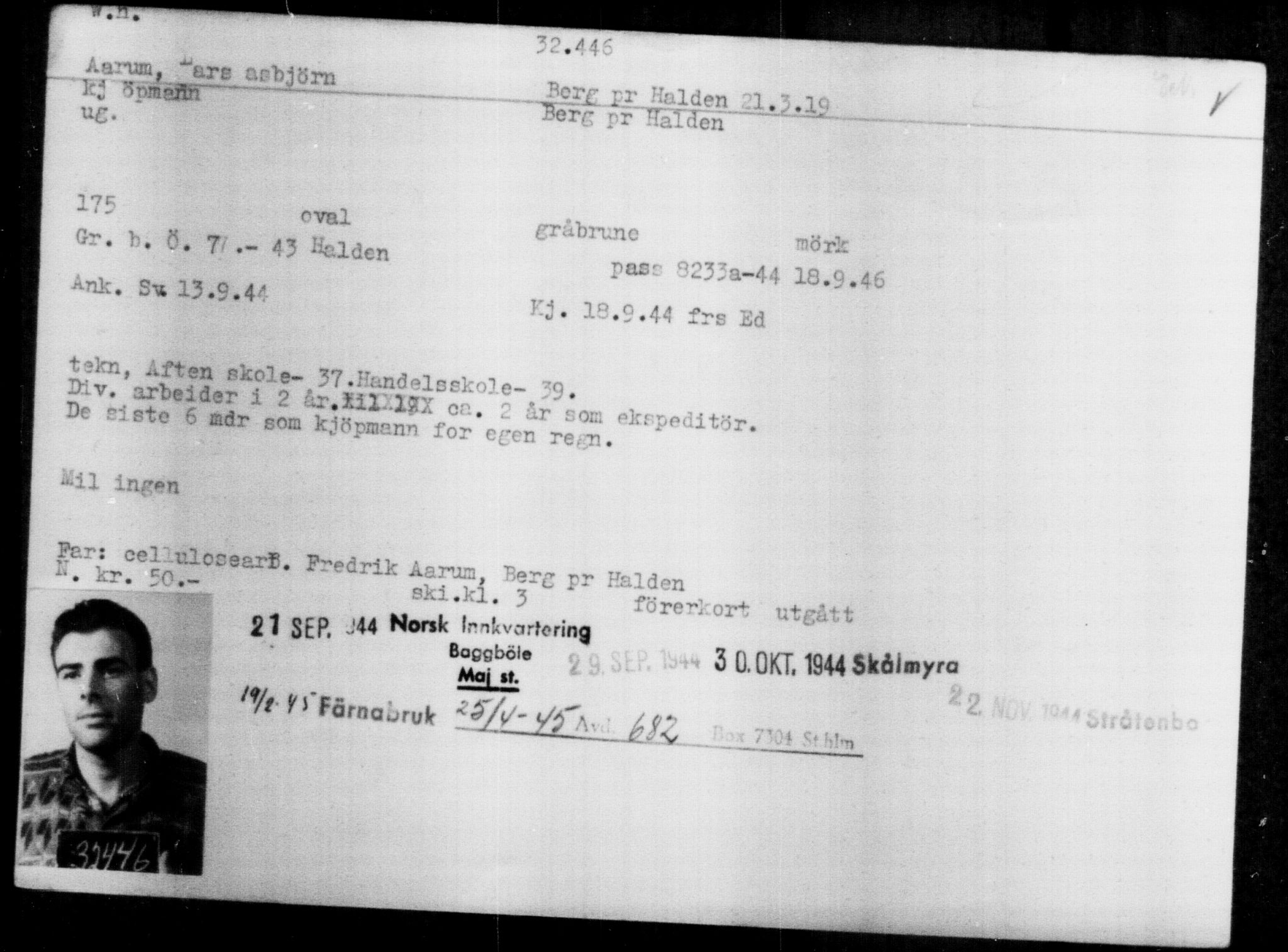 Utenriksstasjonene, Legasjonen i Stockholm, Flyktningkontoret, AV/RA-S-6753/V/Va/L0013: Kjesäterkartoteket, flyktninger med registreringsnr. 31500-34731, 1940-1945, s. 1000