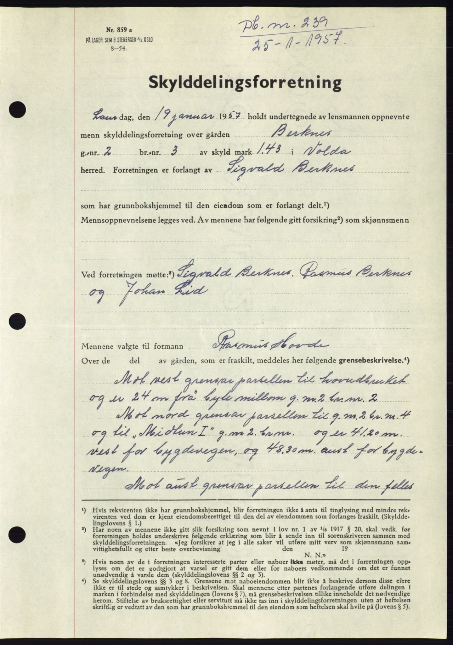 Søre Sunnmøre sorenskriveri, AV/SAT-A-4122/1/2/2C/L0105: Pantebok nr. 31A, 1956-1957, Dagboknr: 239/1957