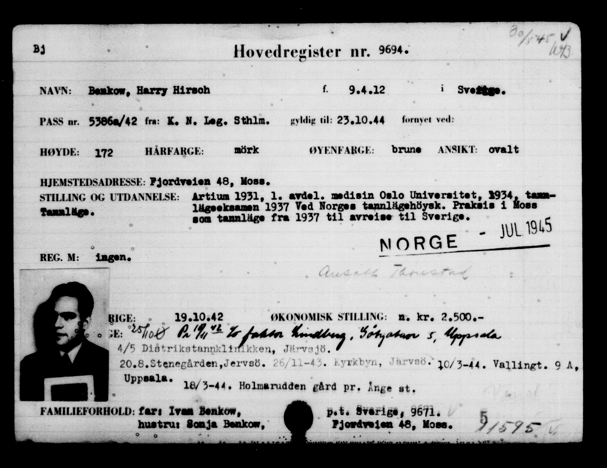 Utenriksstasjonene, Legasjonen i Stockholm, Flyktningkontoret, AV/RA-S-6753/V/Va/L0006: Kjesäterkartoteket, flyktninger med registreringsnr. 9400-12711, 1940-1945, s. 330