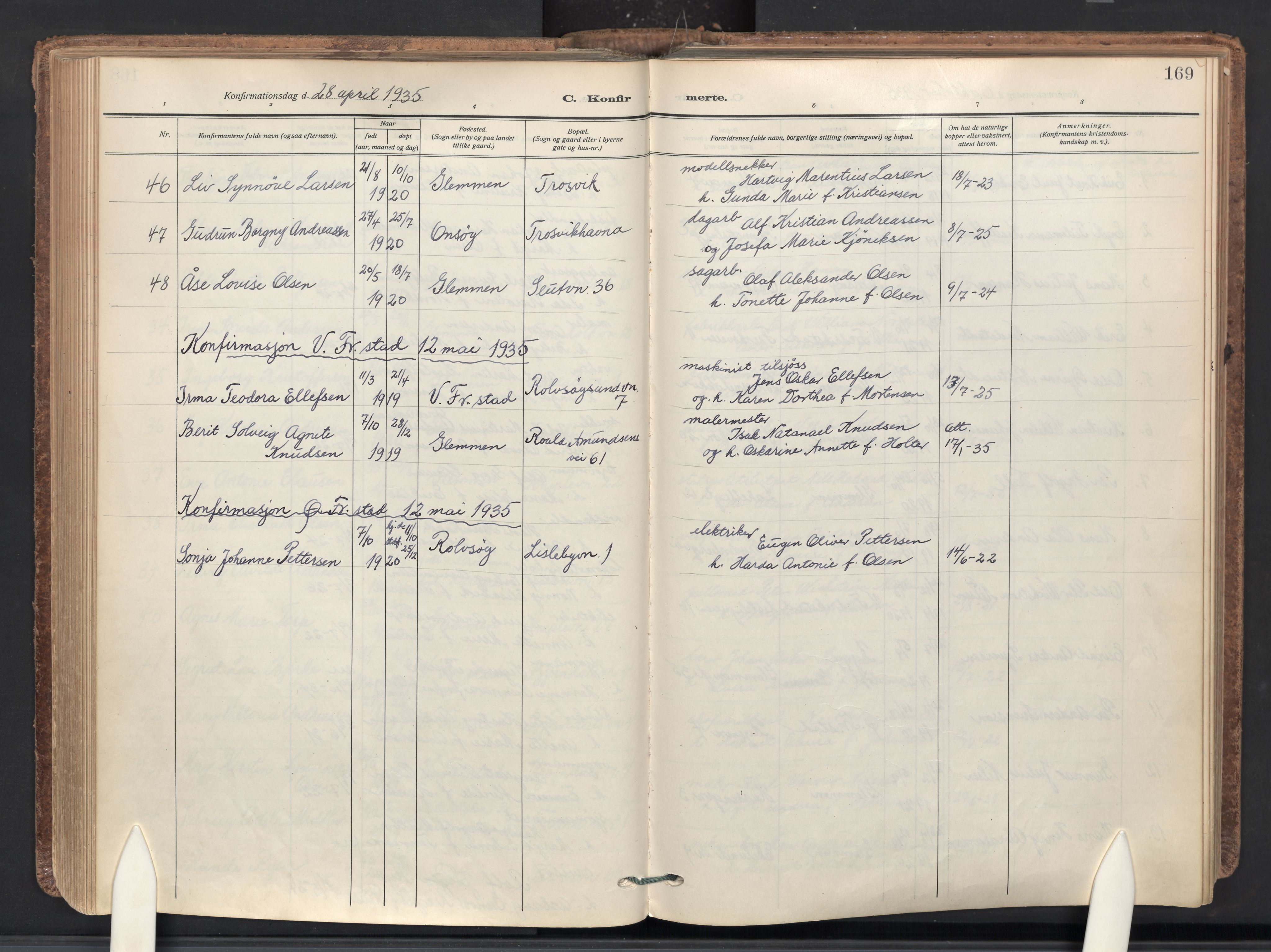 Glemmen prestekontor Kirkebøker, AV/SAO-A-10908/F/Fa/L0018: Ministerialbok nr. 18, 1922-1955, s. 169