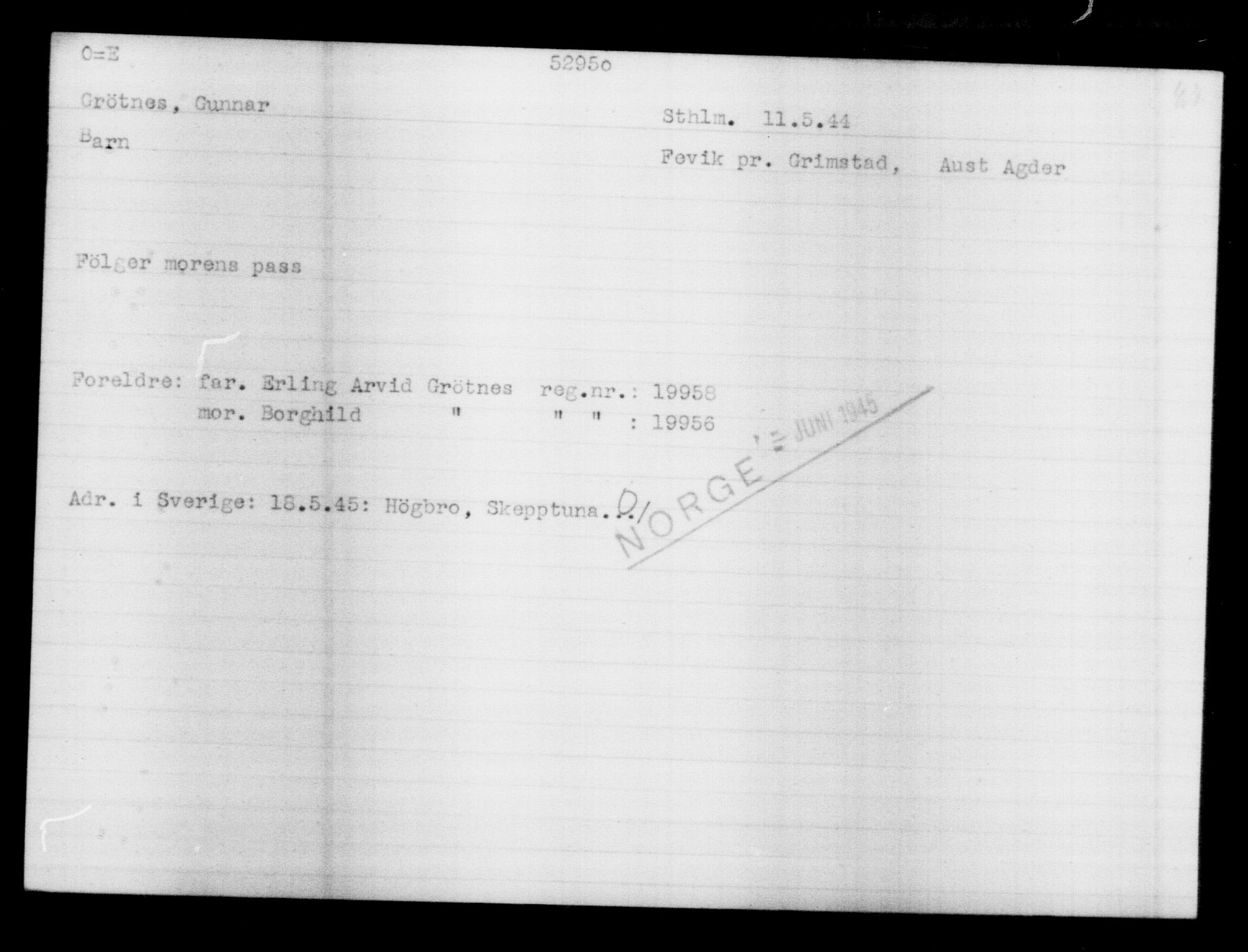 Utenriksstasjonene, Legasjonen i Stockholm, Flyktningkontoret, AV/RA-S-6753/V/Va/L0019: Kjesäterkartoteket, flyktninger med registreringsnr. 49600-55060, 1940-1945, s. 2418