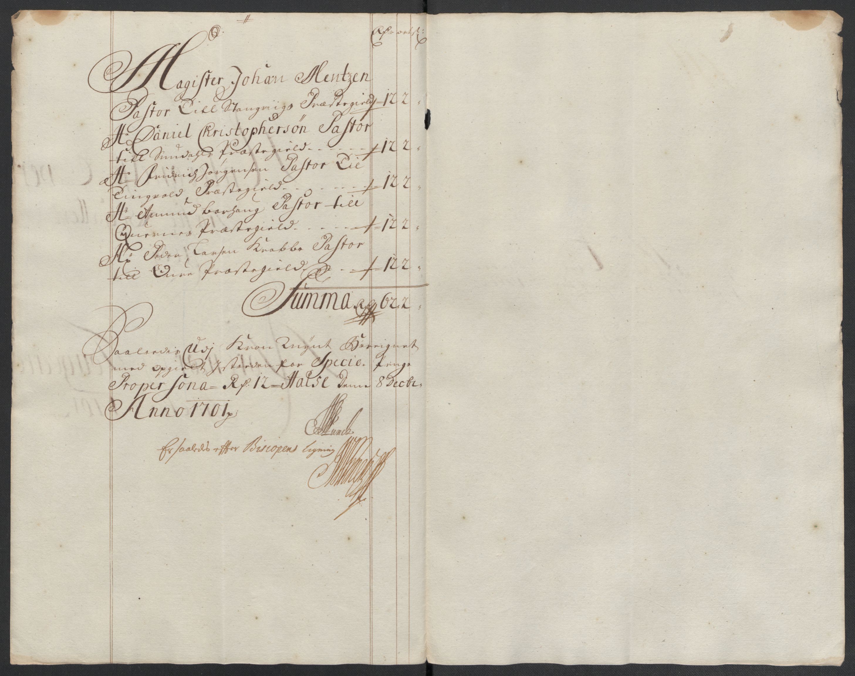 Rentekammeret inntil 1814, Reviderte regnskaper, Fogderegnskap, AV/RA-EA-4092/R56/L3739: Fogderegnskap Nordmøre, 1700-1702, s. 223