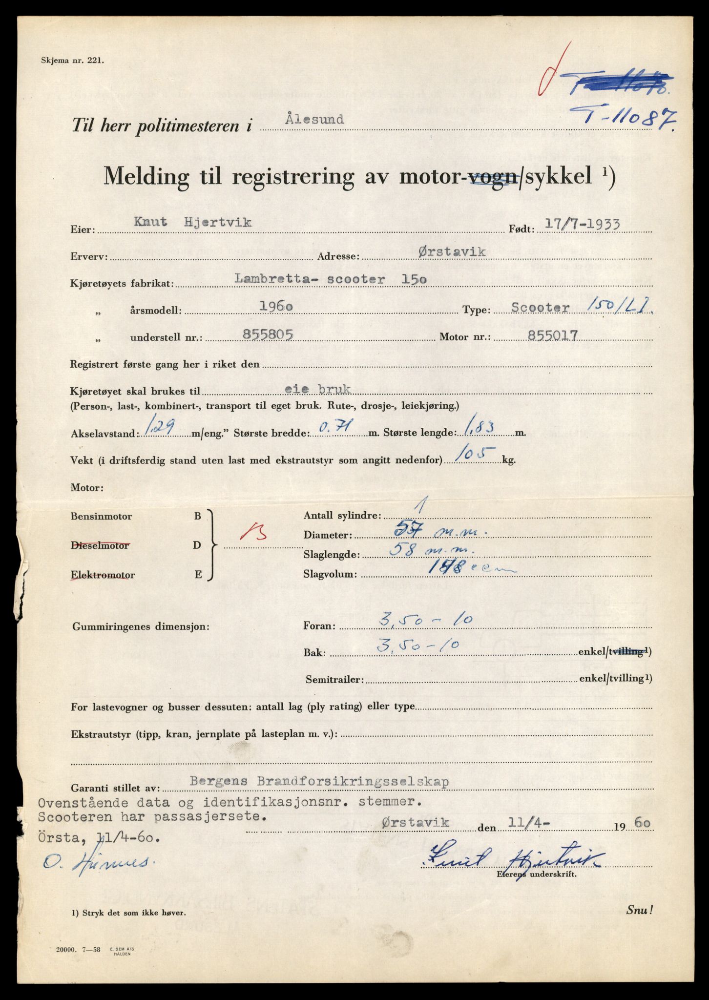 Møre og Romsdal vegkontor - Ålesund trafikkstasjon, AV/SAT-A-4099/F/Fe/L0026: Registreringskort for kjøretøy T 11046 - T 11160, 1927-1998, s. 1225