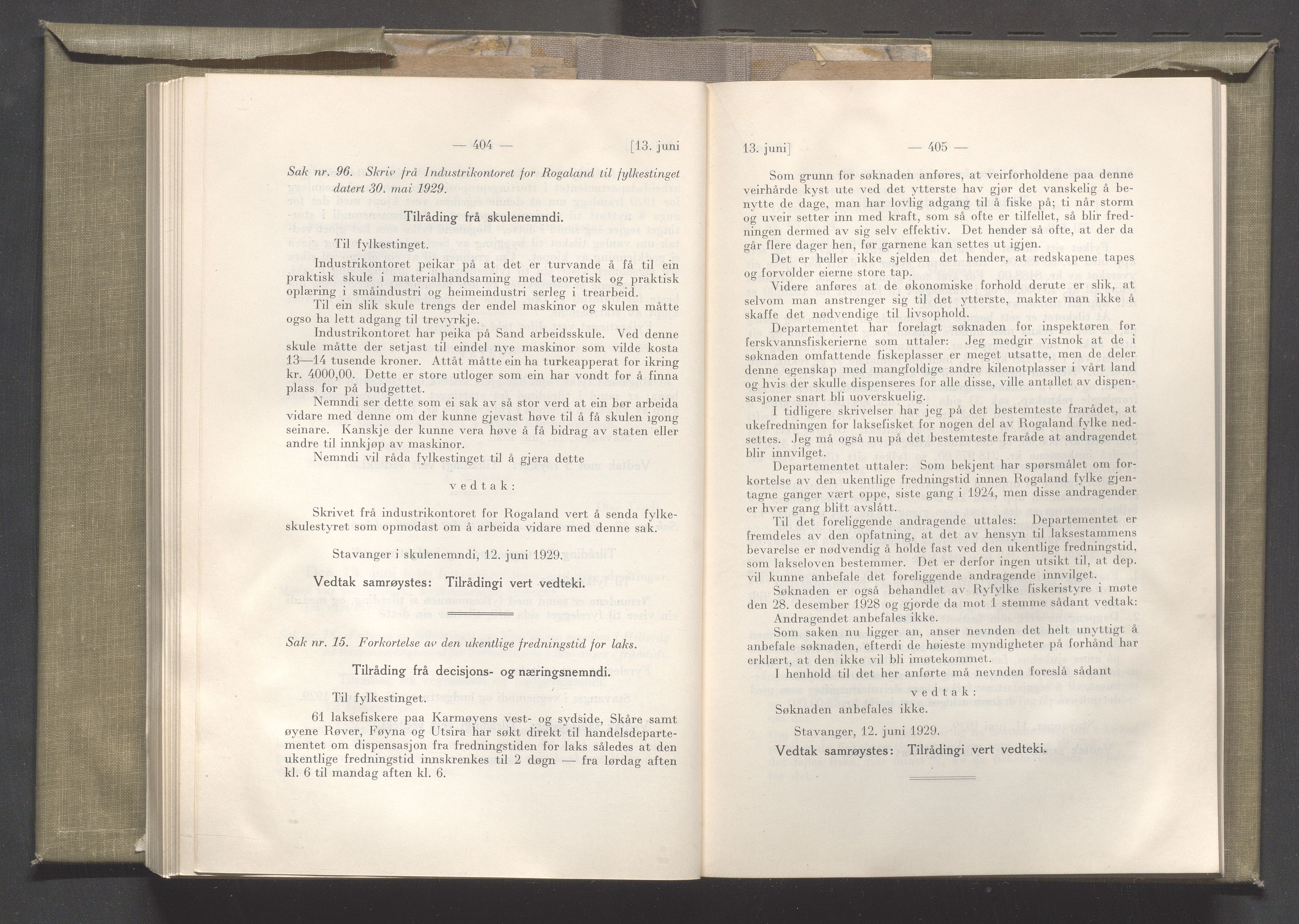 Rogaland fylkeskommune - Fylkesrådmannen , IKAR/A-900/A/Aa/Aaa/L0048: Møtebok , 1929, s. 404-405
