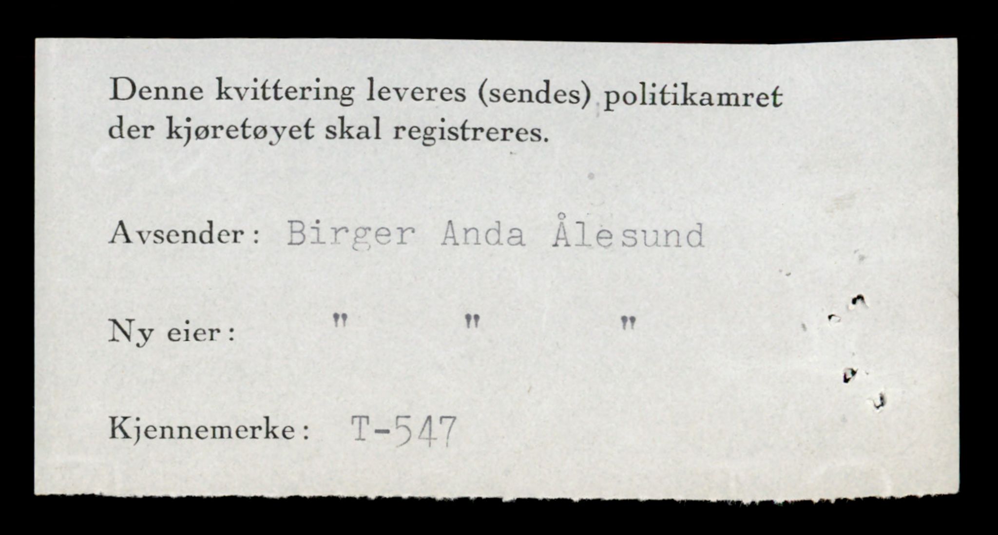 Møre og Romsdal vegkontor - Ålesund trafikkstasjon, SAT/A-4099/F/Fe/L0006: Registreringskort for kjøretøy T 547 - T 650, 1927-1998, s. 16