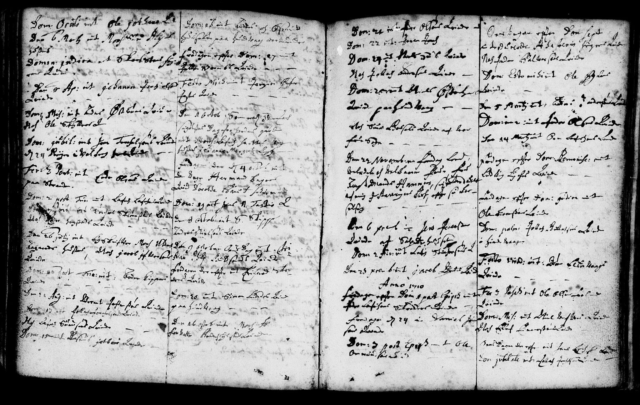 Domkirken sokneprestkontor, AV/SAST-A-101812/001/30/30BA/L0001: Ministerialbok nr. A 1 /1, 1688-1727