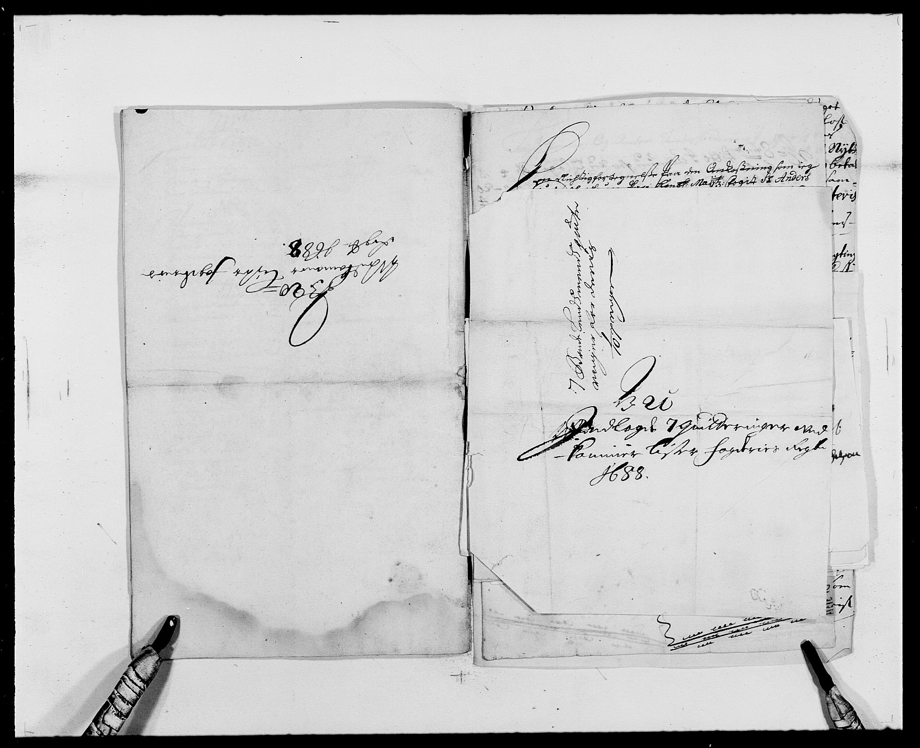 Rentekammeret inntil 1814, Reviderte regnskaper, Fogderegnskap, RA/EA-4092/R41/L2535: Fogderegnskap Lista, 1686-1689, s. 101