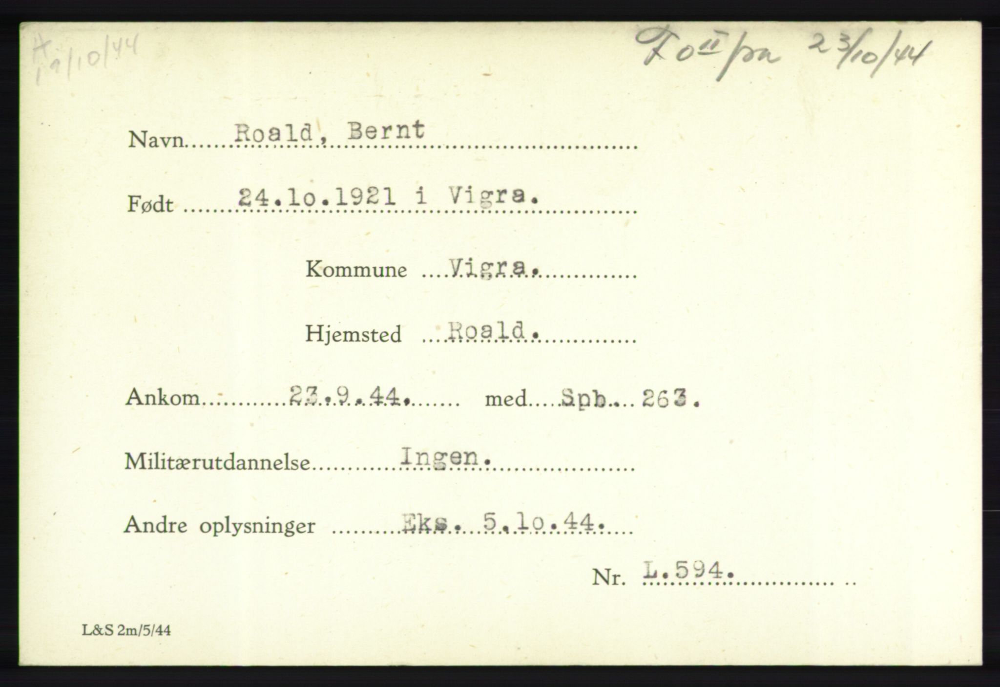 Forsvarets Overkommando. 2. kontor. Arkiv 8.1. Mottakersentralen FDE og FO.II, AV/RA-RAFA-6952/P/Pa/L0017: Roald - Sirevaag , 1940-1945