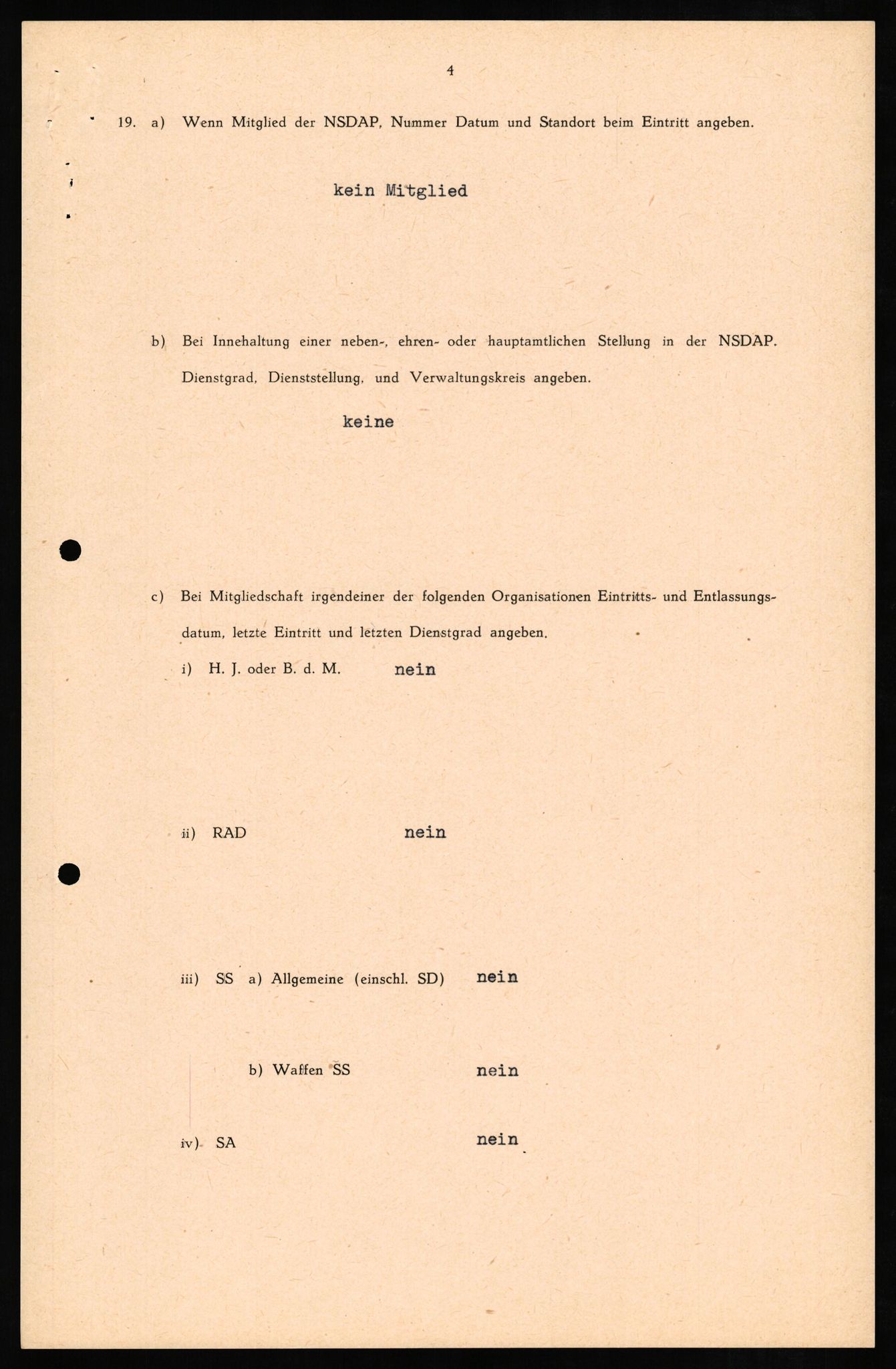 Forsvaret, Forsvarets overkommando II, AV/RA-RAFA-3915/D/Db/L0012: CI Questionaires. Tyske okkupasjonsstyrker i Norge. Tyskere., 1945-1946, s. 58