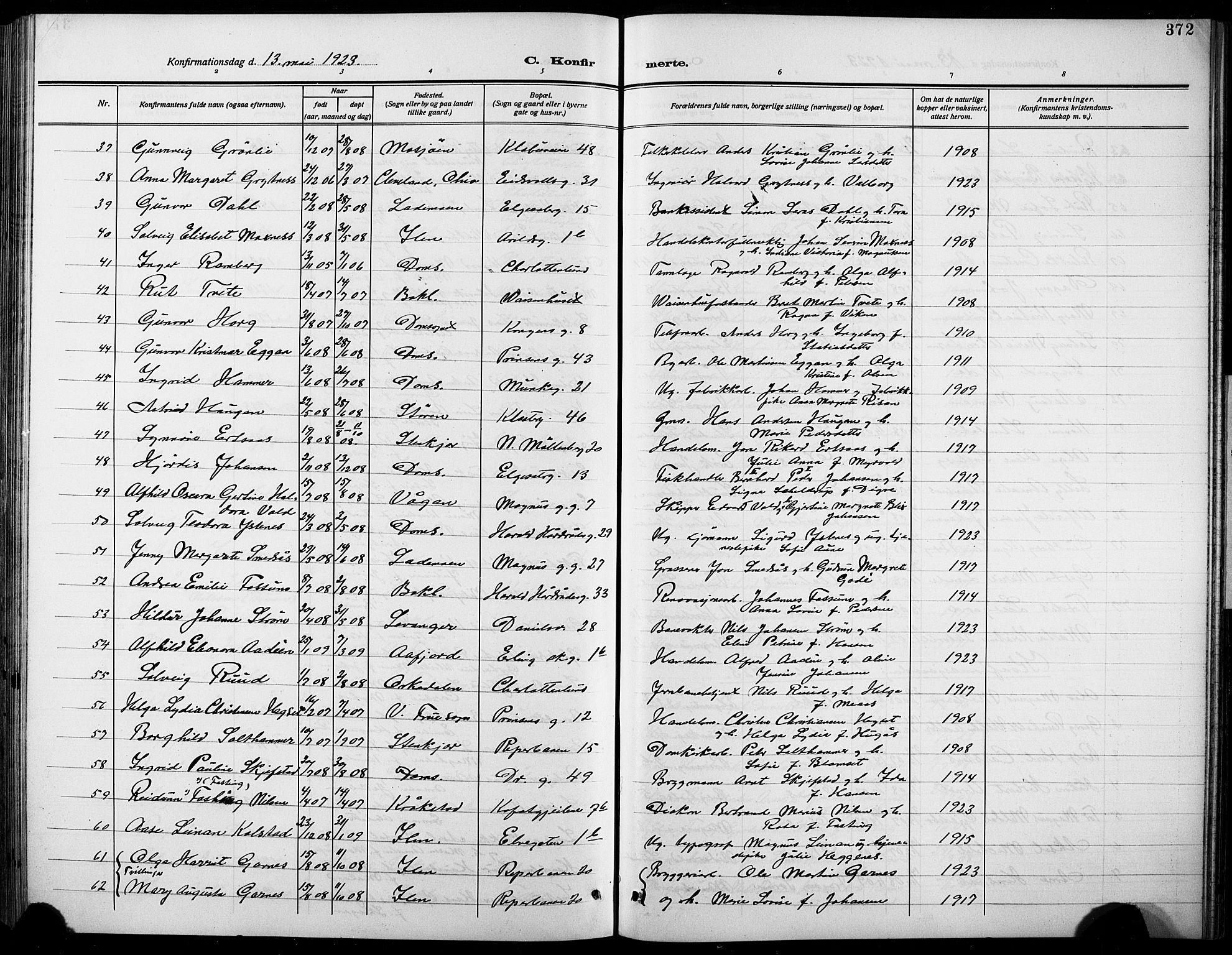 Ministerialprotokoller, klokkerbøker og fødselsregistre - Sør-Trøndelag, AV/SAT-A-1456/601/L0096: Klokkerbok nr. 601C14, 1911-1931, s. 372