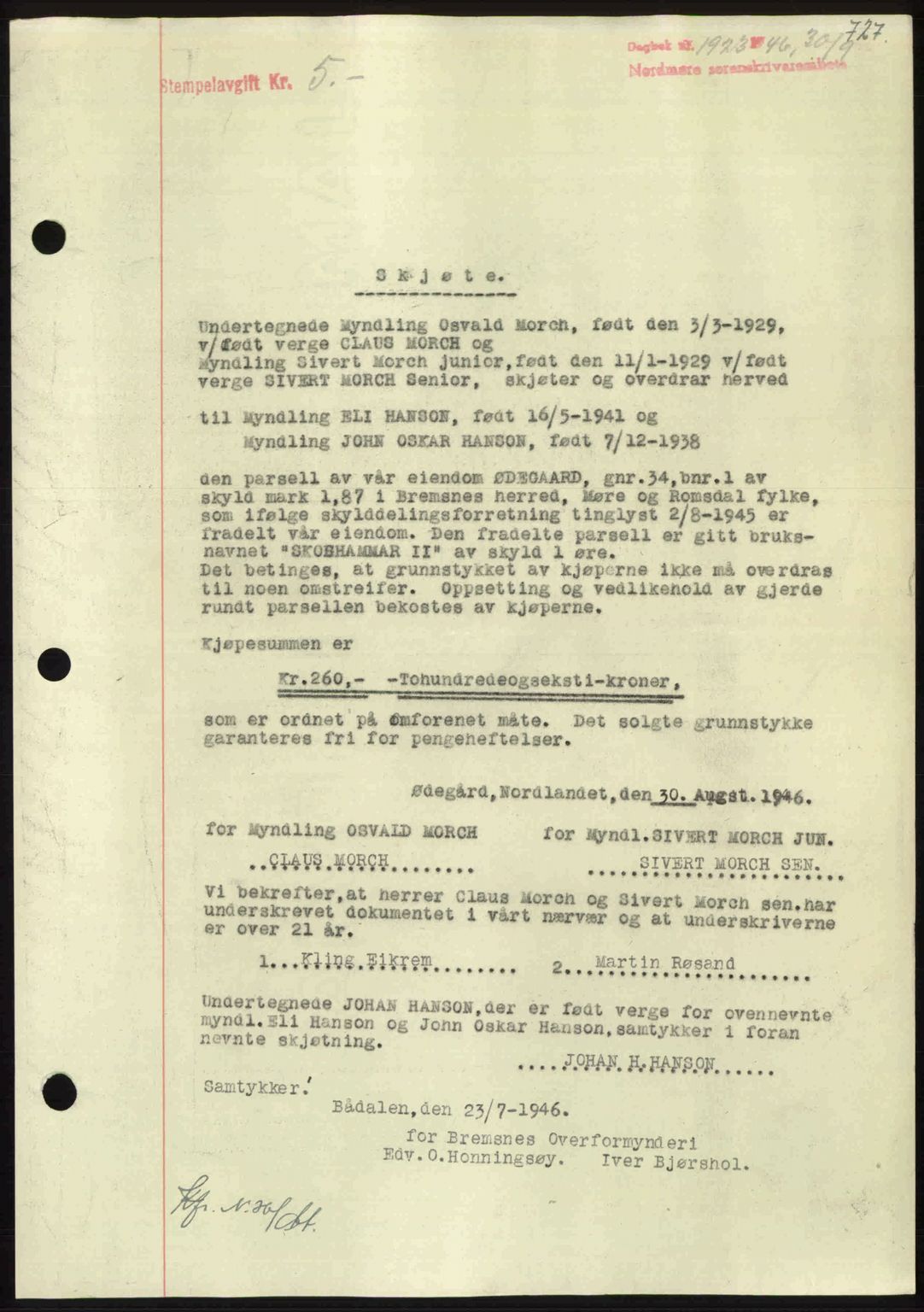 Nordmøre sorenskriveri, SAT/A-4132/1/2/2Ca: Pantebok nr. A102, 1946-1946, Dagboknr: 1923/1946