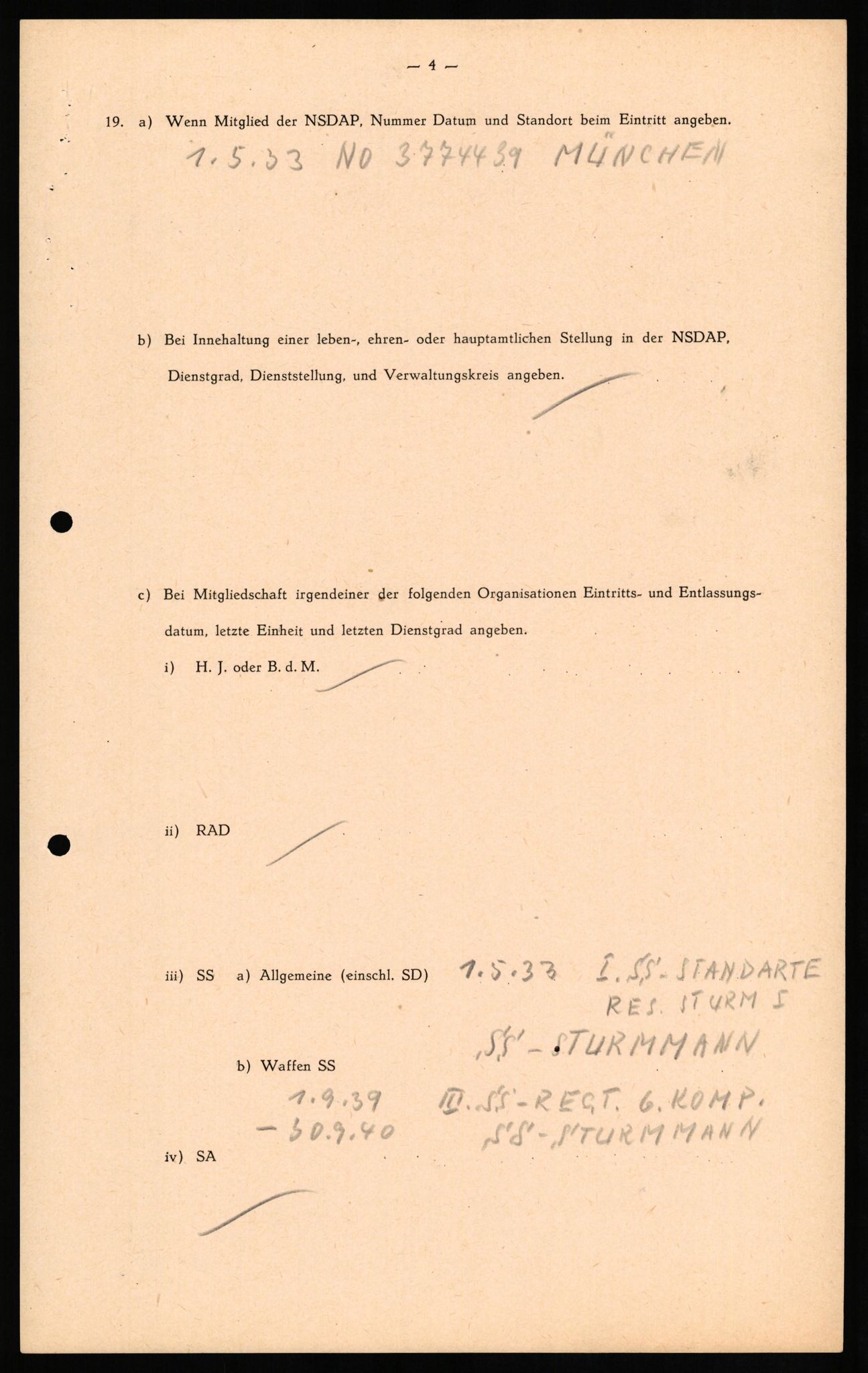 Forsvaret, Forsvarets overkommando II, AV/RA-RAFA-3915/D/Db/L0016: CI Questionaires. Tyske okkupasjonsstyrker i Norge. Tyskere., 1945-1946, s. 12