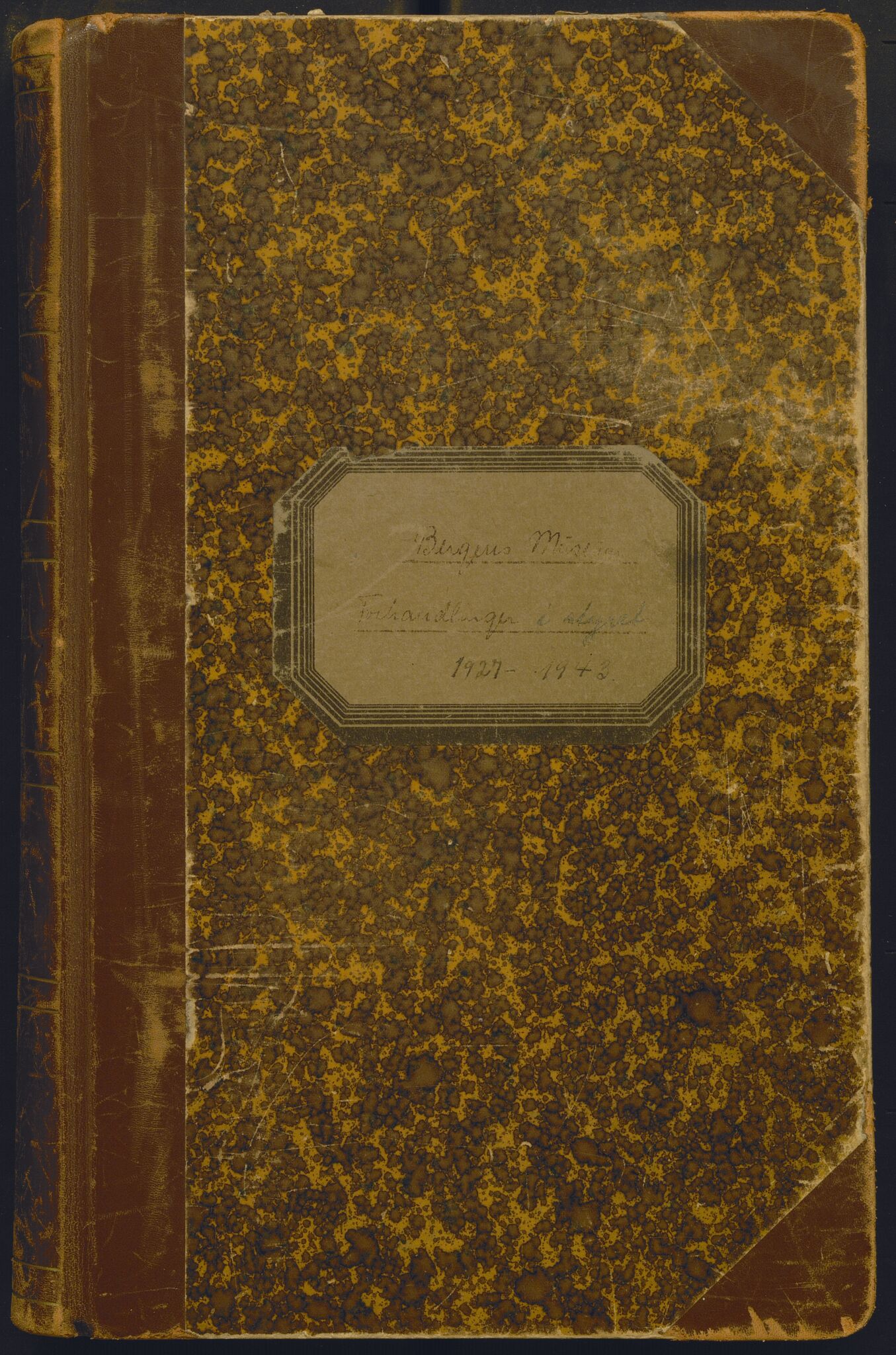 Bergens Museum, AV/SAB-A-17301/02/A/L0009: Forhandlingsprotokoll med register , 1927-1943