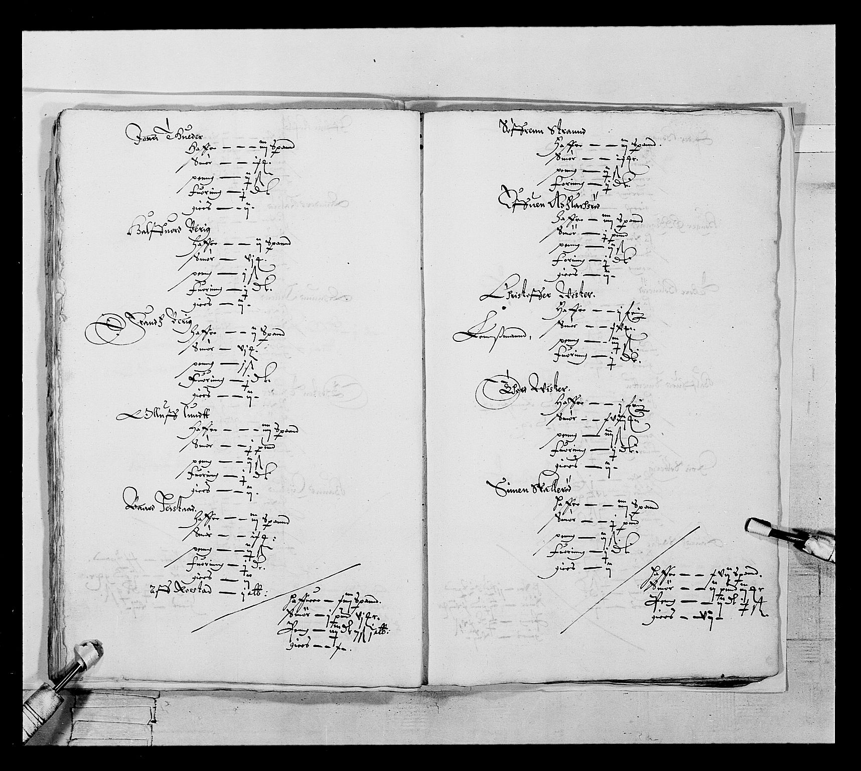 Stattholderembetet 1572-1771, AV/RA-EA-2870/Ek/L0022/0001: Jordebøker 1633-1658: / Jordebok over viss rente i Tune, Åbygge, Hvaler og Veme skipreide, 1646-1647, s. 37