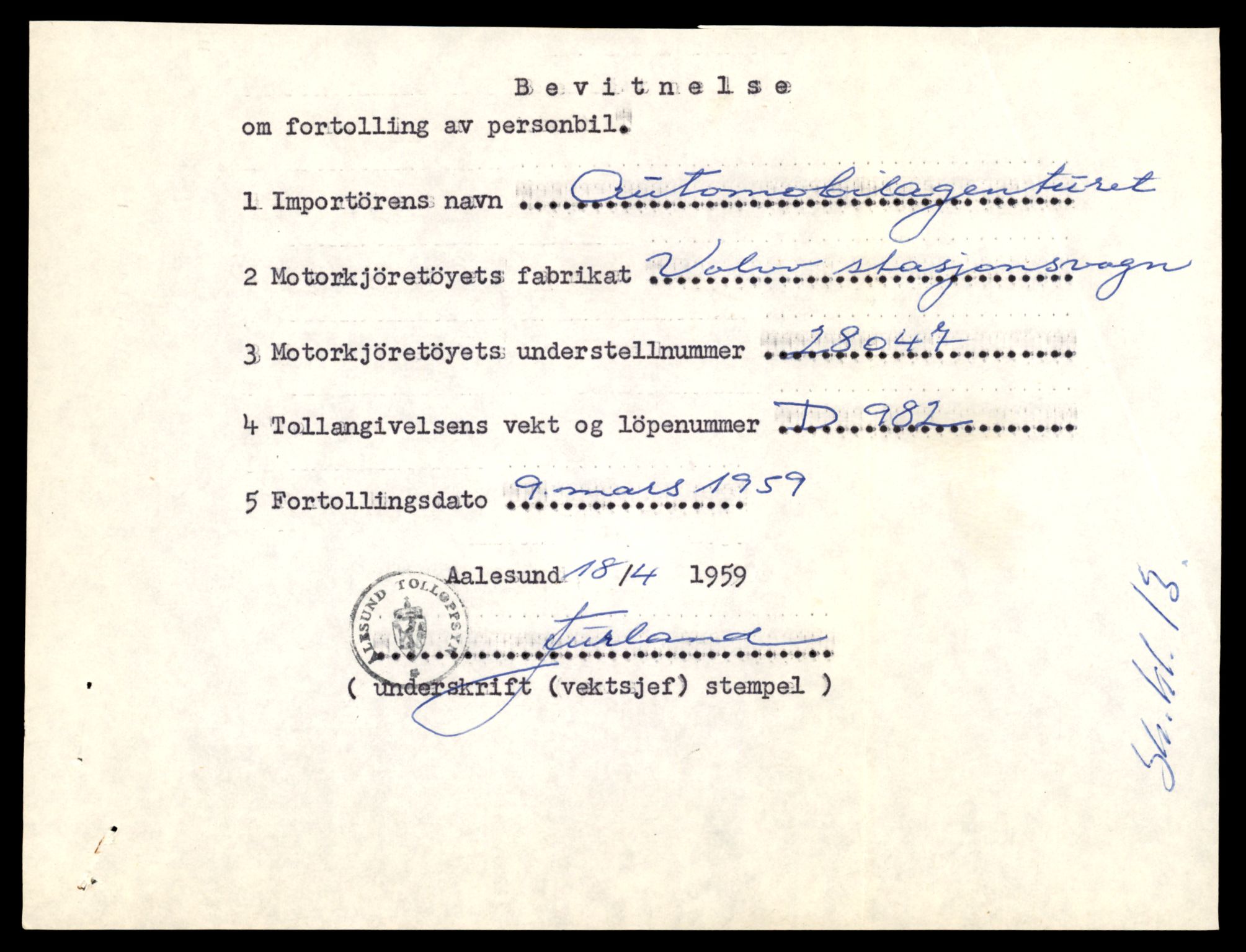 Møre og Romsdal vegkontor - Ålesund trafikkstasjon, AV/SAT-A-4099/F/Fe/L0049: Registreringskort for kjøretøy T 14864 - T 18613, 1927-1998, s. 859