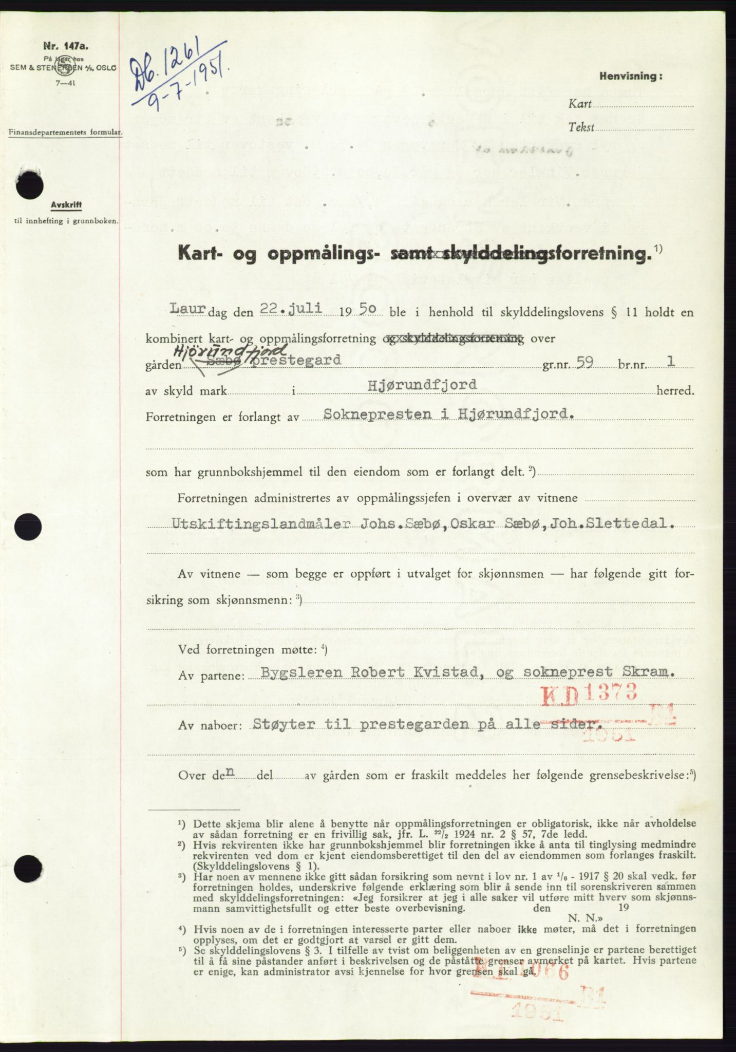 Søre Sunnmøre sorenskriveri, SAT/A-4122/1/2/2C/L0089: Pantebok nr. 15A, 1951-1951, Dagboknr: 1261/1951