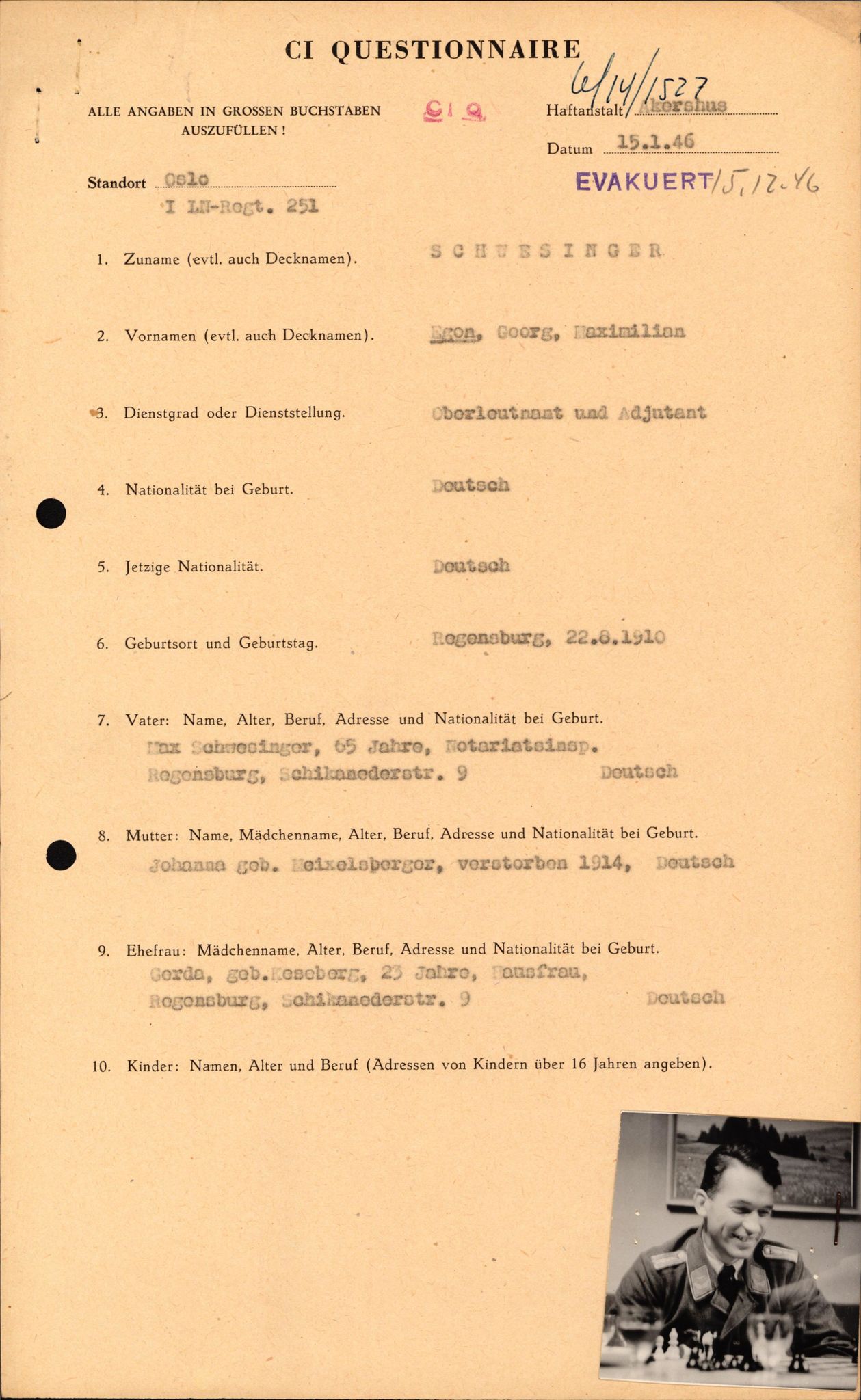 Forsvaret, Forsvarets overkommando II, RA/RAFA-3915/D/Db/L0031: CI Questionaires. Tyske okkupasjonsstyrker i Norge. Tyskere., 1945-1946, s. 212