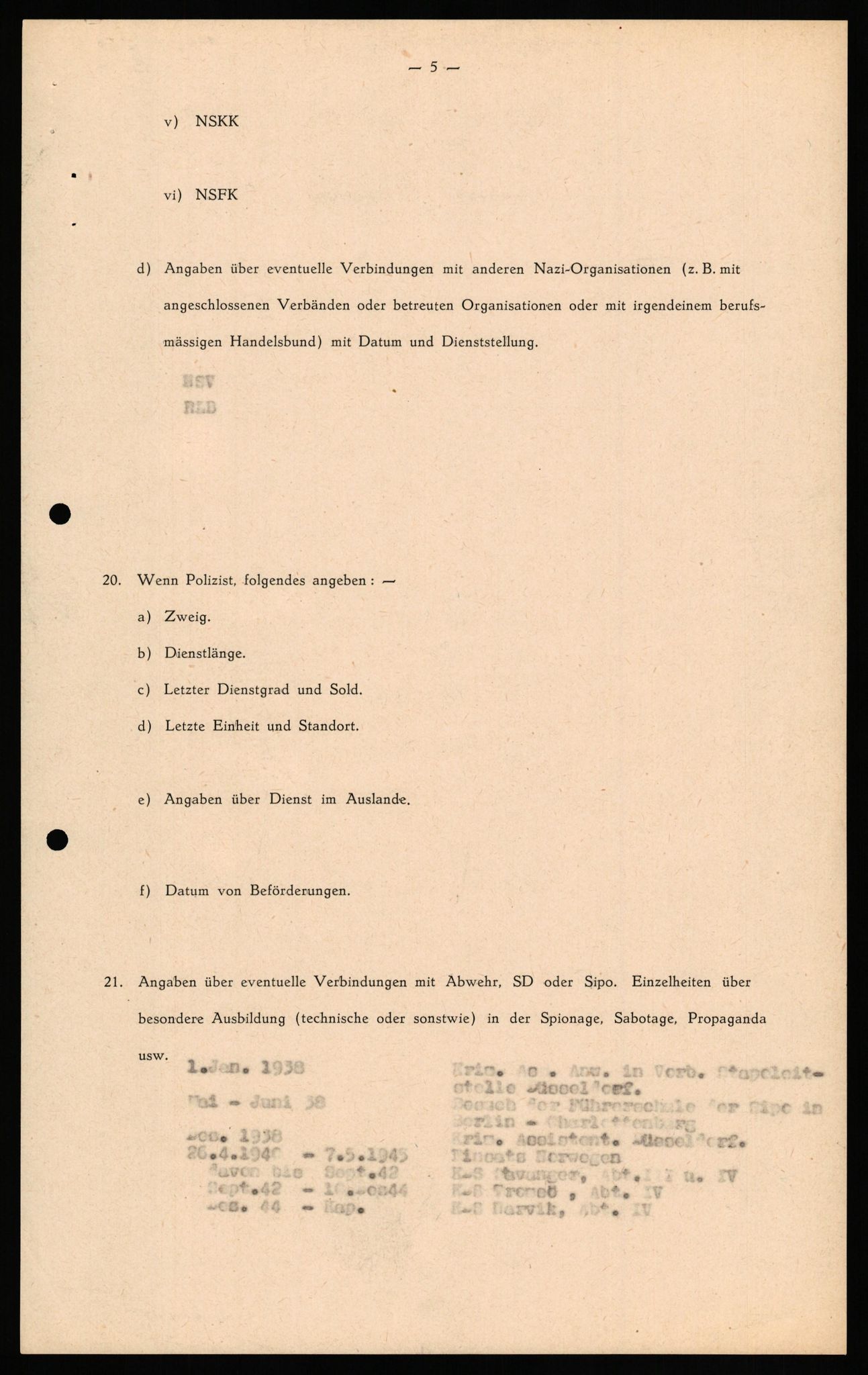 Forsvaret, Forsvarets overkommando II, RA/RAFA-3915/D/Db/L0029: CI Questionaires. Tyske okkupasjonsstyrker i Norge. Tyskere., 1945-1946, s. 450