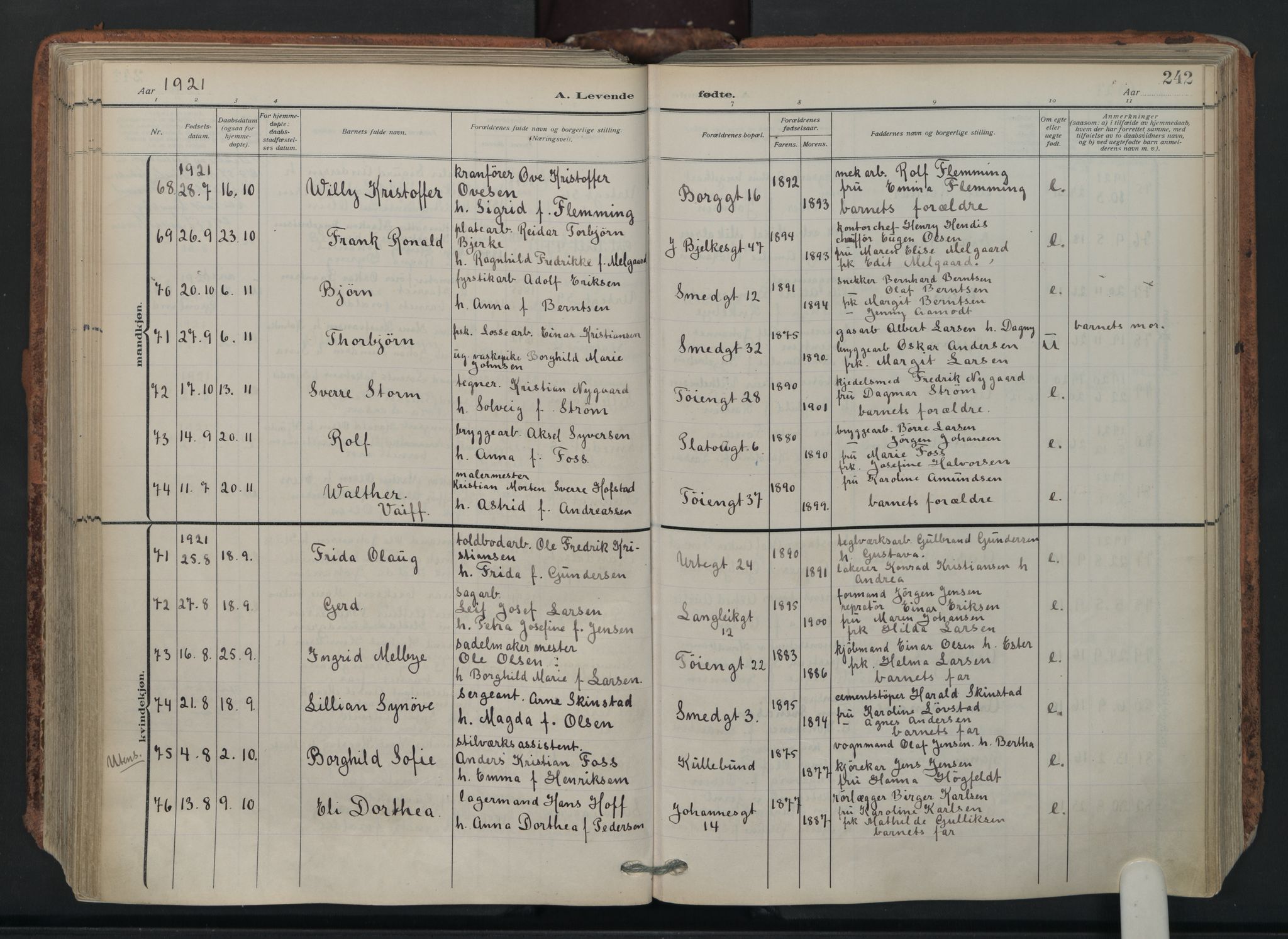 Grønland prestekontor Kirkebøker, AV/SAO-A-10848/F/Fa/L0018: Ministerialbok nr. 18, 1911-1945, s. 242