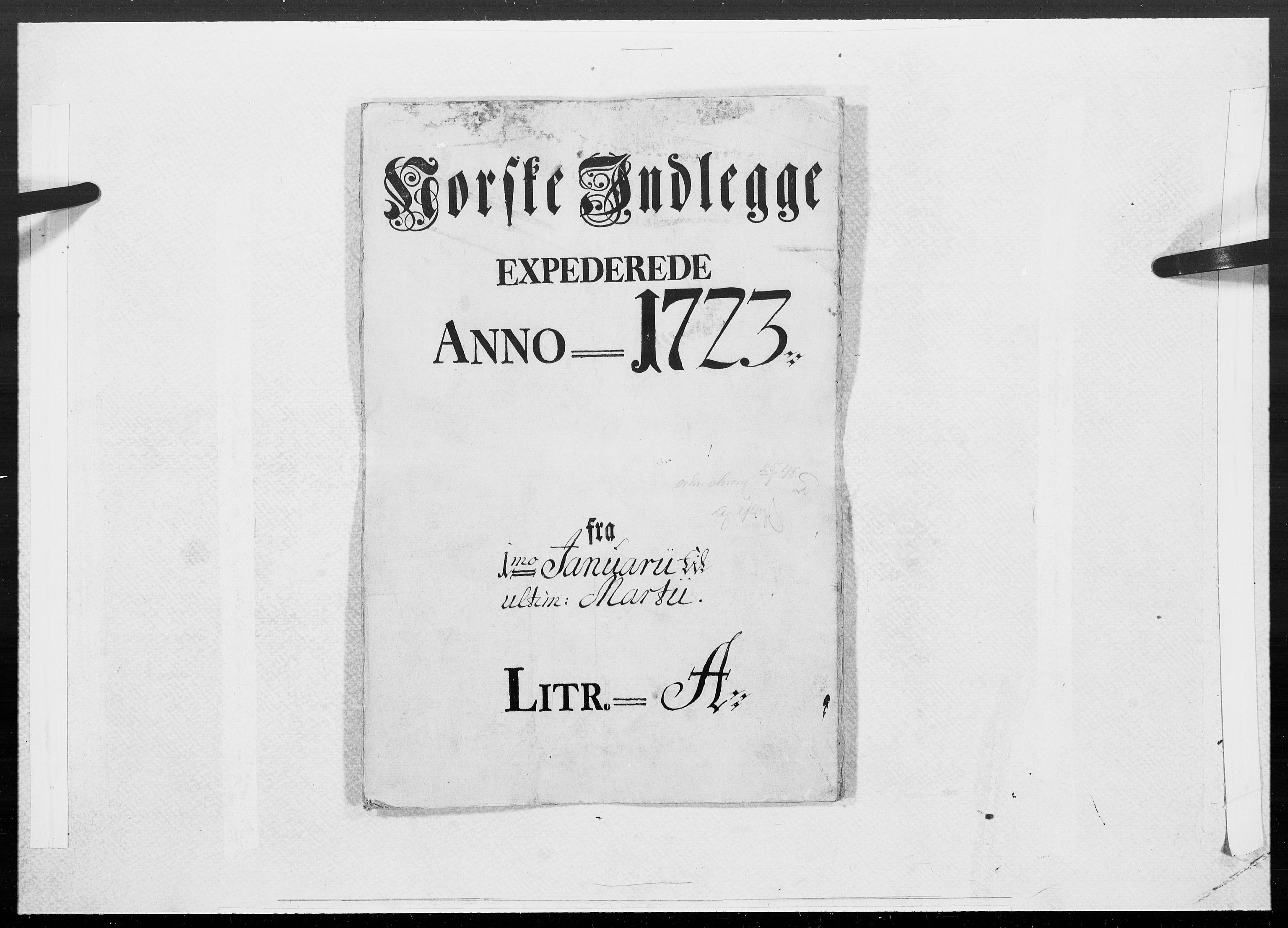 Danske Kanselli 1572-1799, RA/EA-3023/F/Fc/Fcc/Fcca/L0092: Norske innlegg 1572-1799, 1723, s. 1