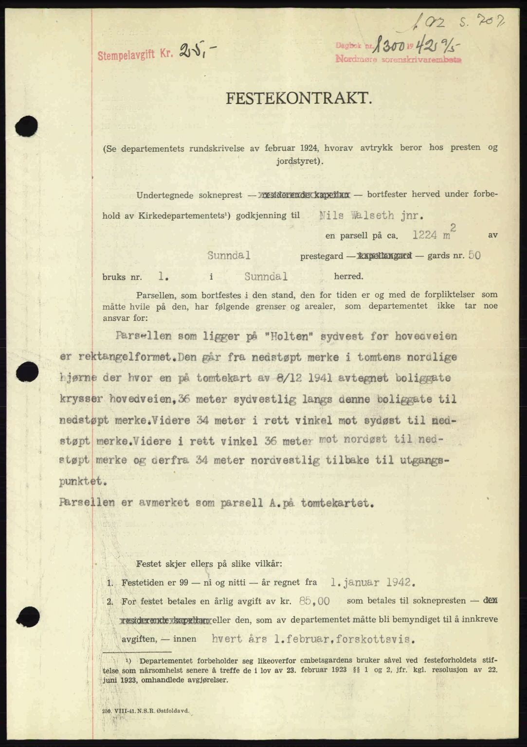 Nordmøre sorenskriveri, SAT/A-4132/1/2/2Ca: Pantebok nr. A92, 1942-1942, Dagboknr: 1300/1942