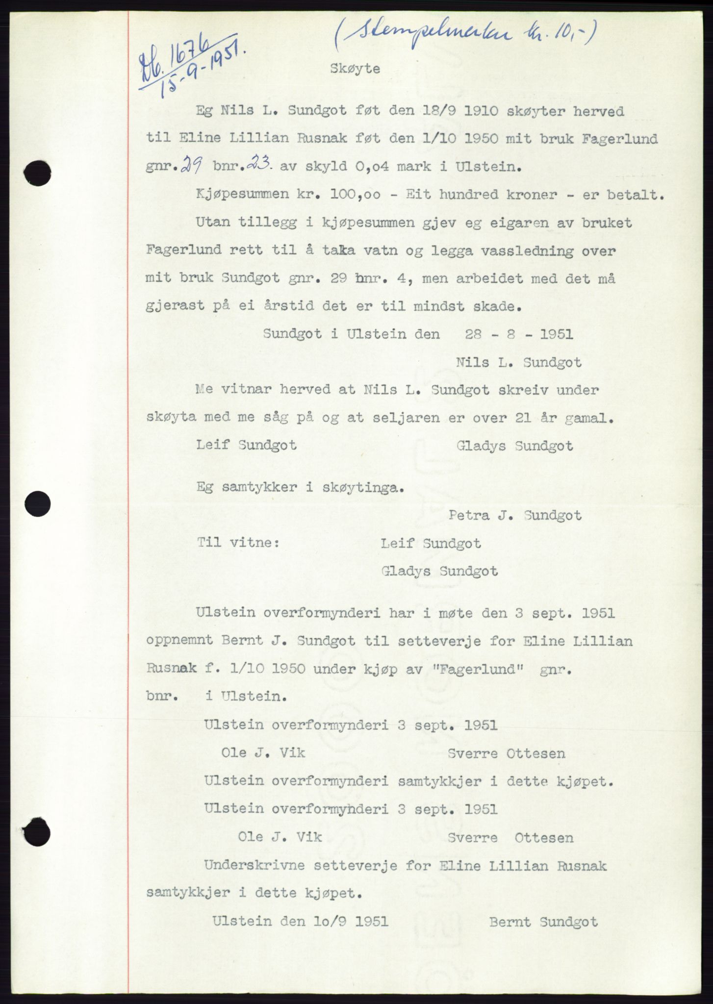Søre Sunnmøre sorenskriveri, SAT/A-4122/1/2/2C/L0089: Pantebok nr. 15A, 1951-1951, Dagboknr: 1676/1951
