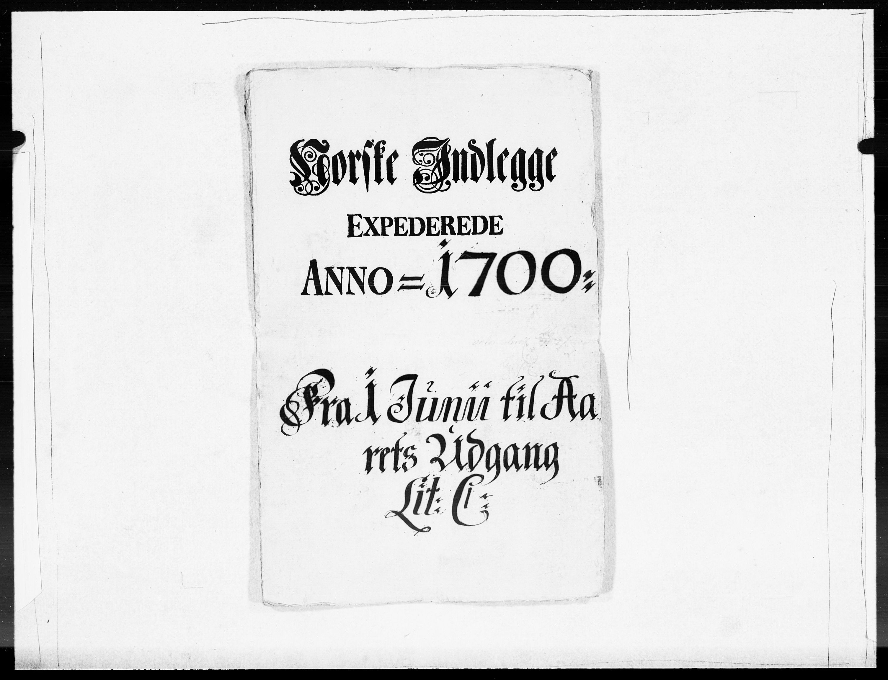 Danske Kanselli 1572-1799, AV/RA-EA-3023/F/Fc/Fcc/Fcca/L0050: Norske innlegg 1572-1799, 1700, s. 135