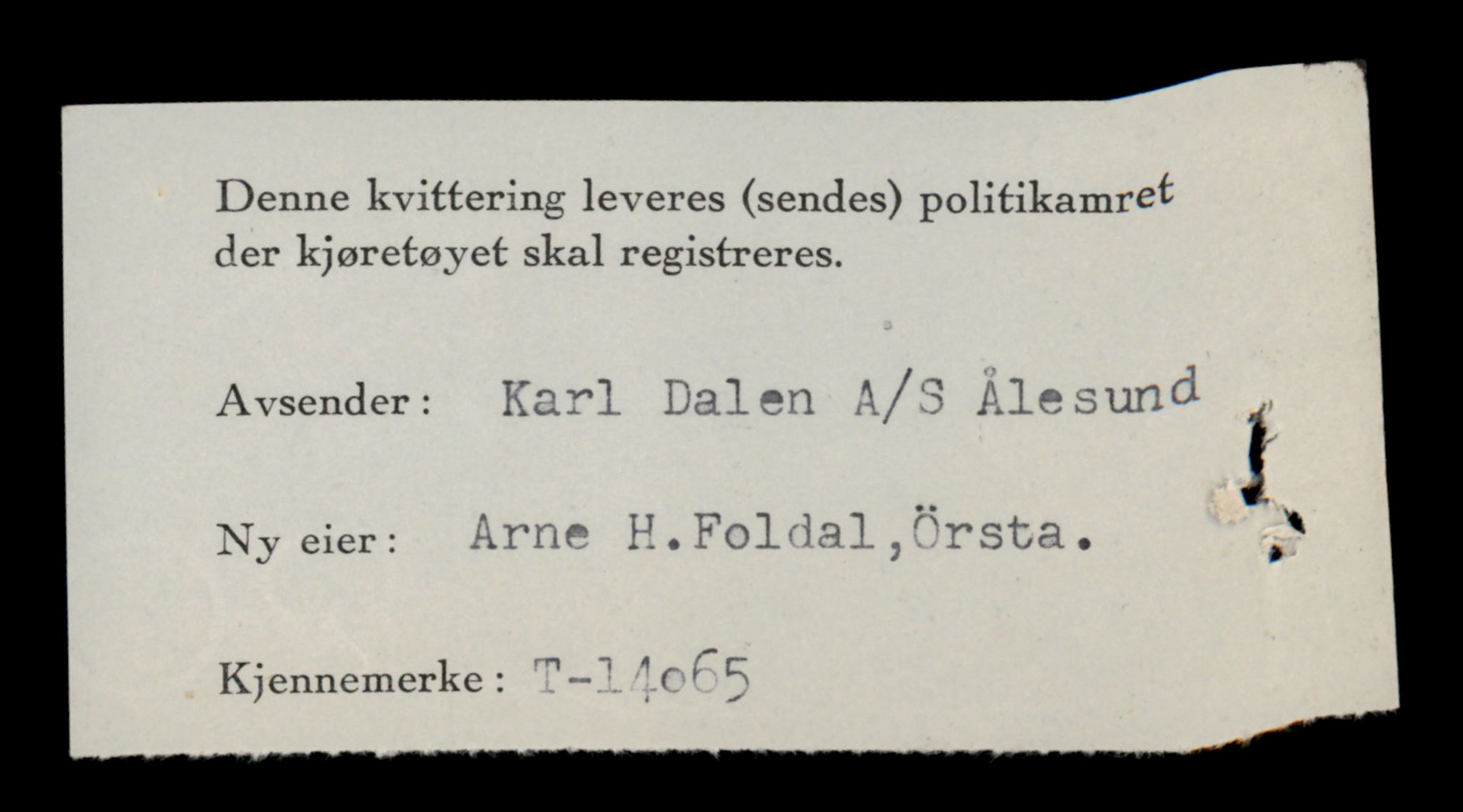 Møre og Romsdal vegkontor - Ålesund trafikkstasjon, AV/SAT-A-4099/F/Fe/L0042: Registreringskort for kjøretøy T 13906 - T 14079, 1927-1998, s. 2827