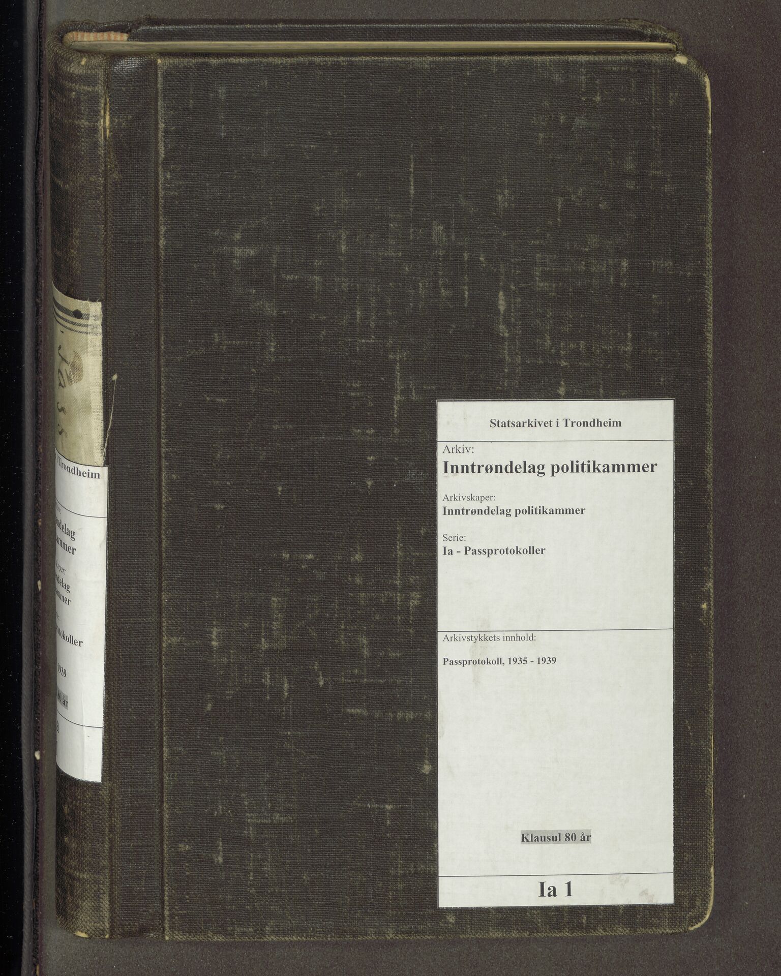 Inntrøndelag politikammer, AV/SAT-A-1854/4/I/Ia/L0001: Passprotokoll, 1934-1939