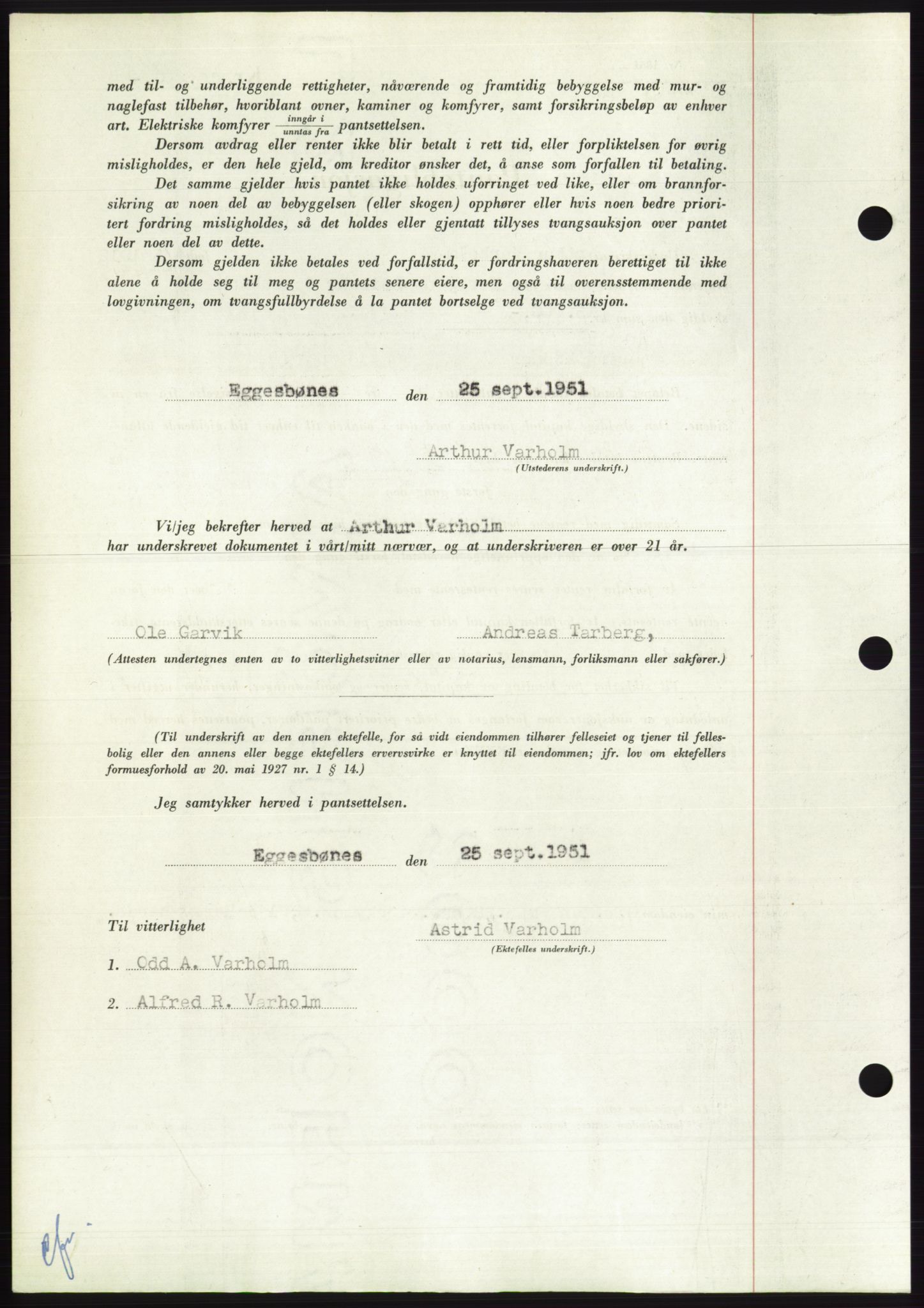 Søre Sunnmøre sorenskriveri, AV/SAT-A-4122/1/2/2C/L0120: Pantebok nr. 8B, 1951-1951, Dagboknr: 2015/1951