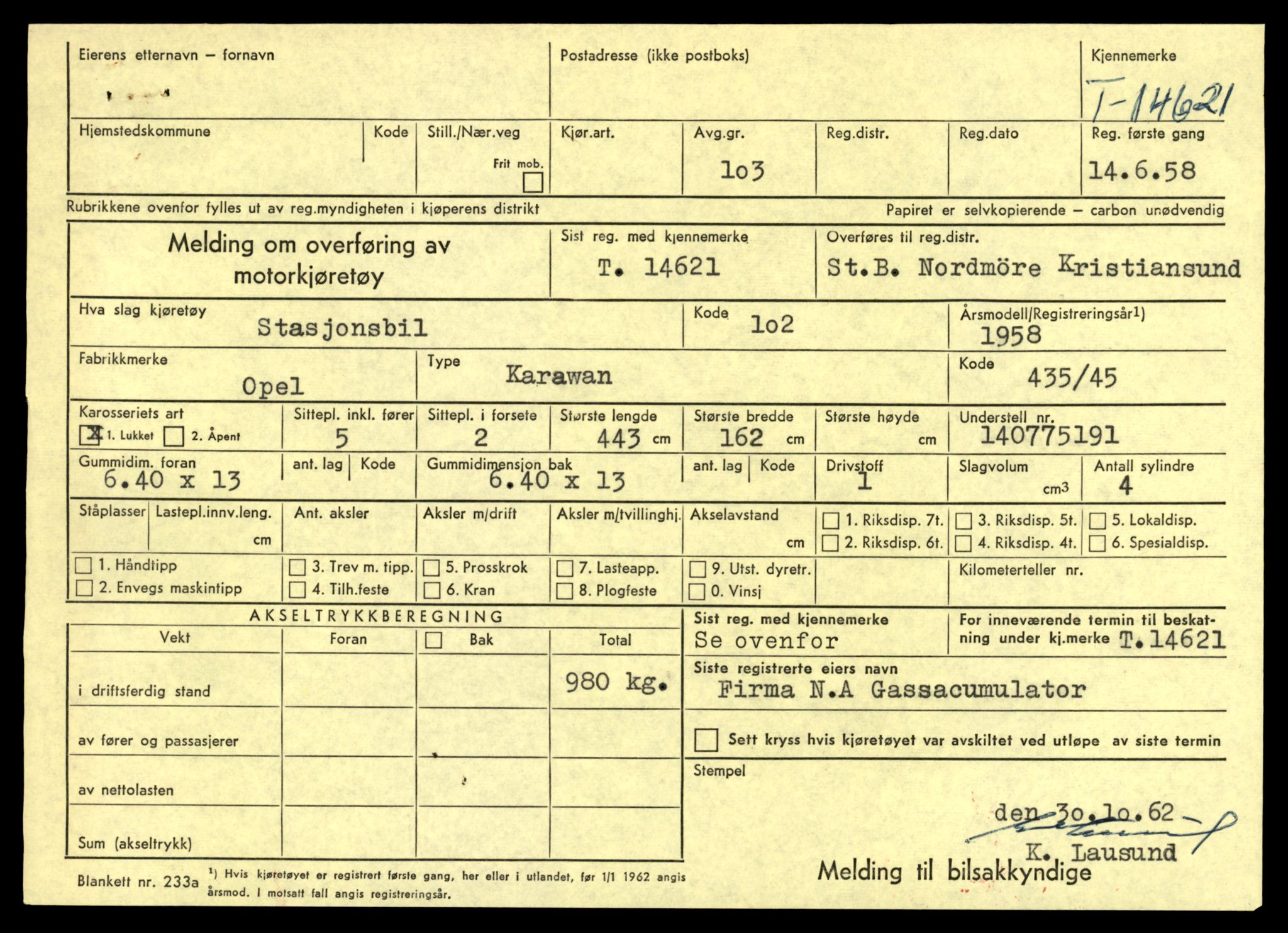 Møre og Romsdal vegkontor - Ålesund trafikkstasjon, AV/SAT-A-4099/F/Fe/L0047: Registreringskort for kjøretøy T 14580 - T 14720, 1927-1998, s. 1049