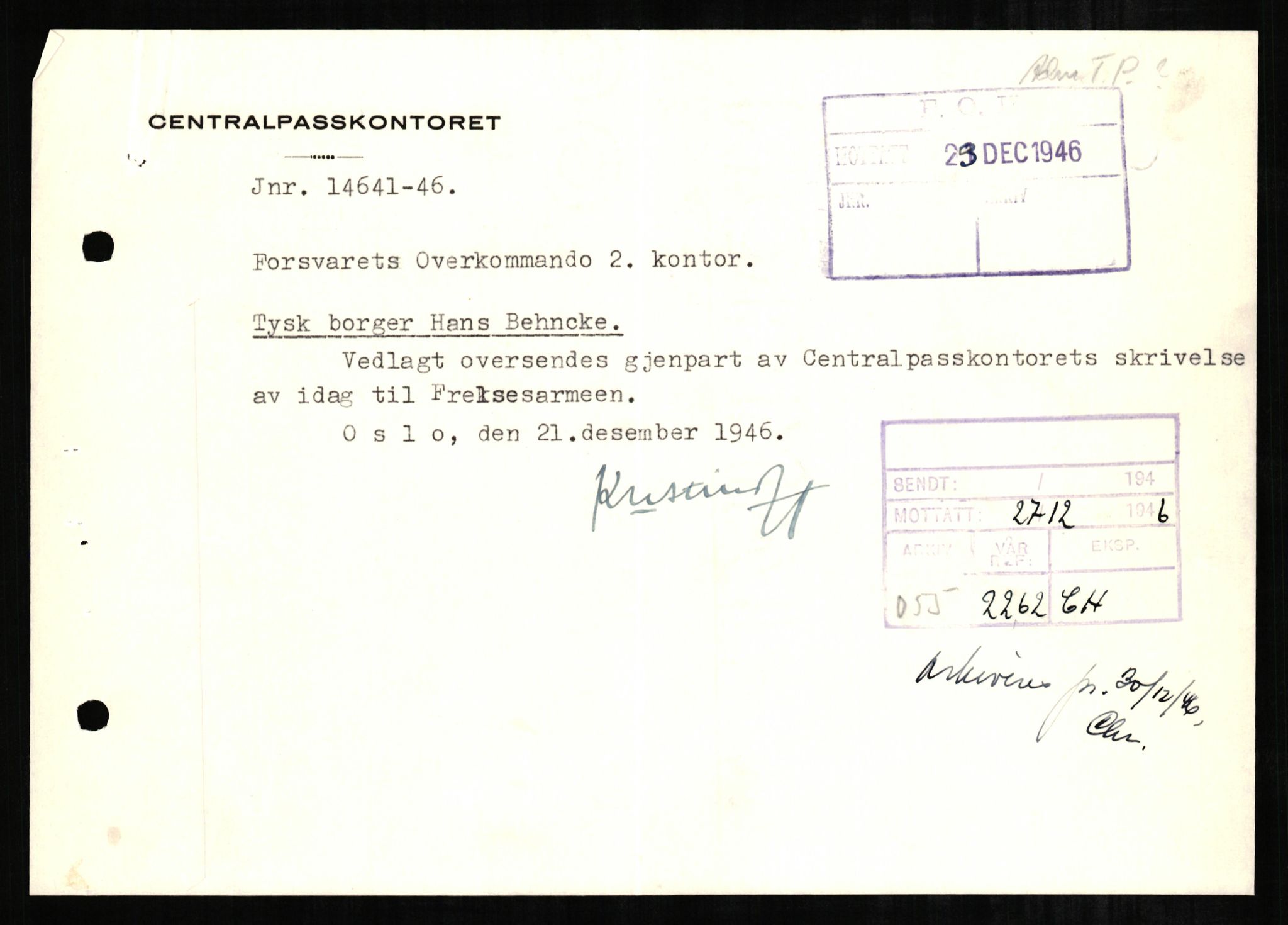 Forsvaret, Forsvarets overkommando II, AV/RA-RAFA-3915/D/Db/L0002: CI Questionaires. Tyske okkupasjonsstyrker i Norge. Tyskere., 1945-1946, s. 455